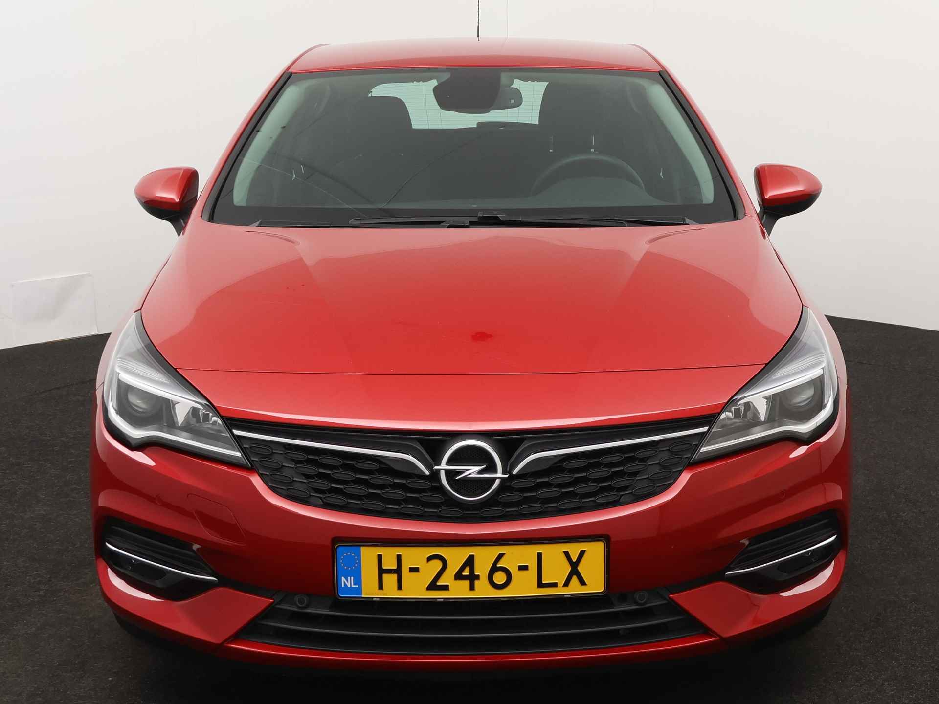 Opel Astra 1.2 Business Edition | Navigatie | Climate control | Cruise control | Camera | - 28/44