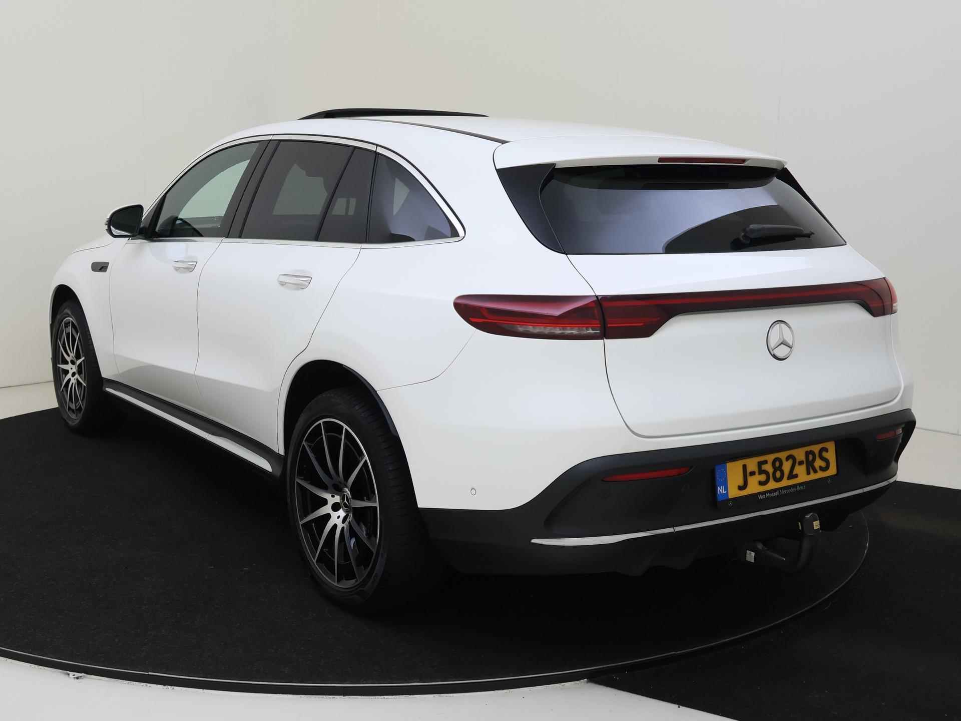 Mercedes-Benz EQC 400 4MATIC Business Solution AMG 80 kWh / Stoelverwarming / Achteruitrijcamera / Panaroma-schuifdak / Trekhaak / - 7/35