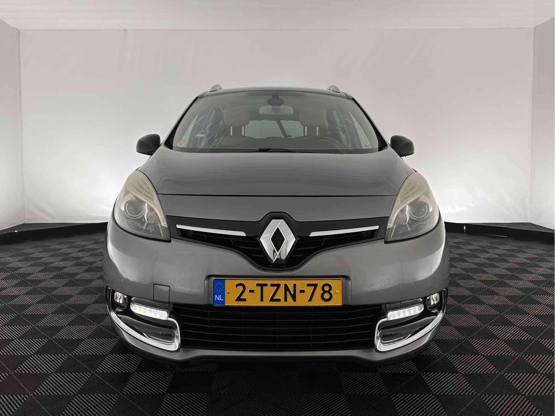 Renault Grand Scénic 1.5 dCi Bose (7-pers.) *FULL-LEATHER | BOSE-AUDIO | NAVI-FULLMAP | COMFORT-SEATS | KEYLESS  | ECC | PDC | CRUISE | 17''ALU* - 2/32