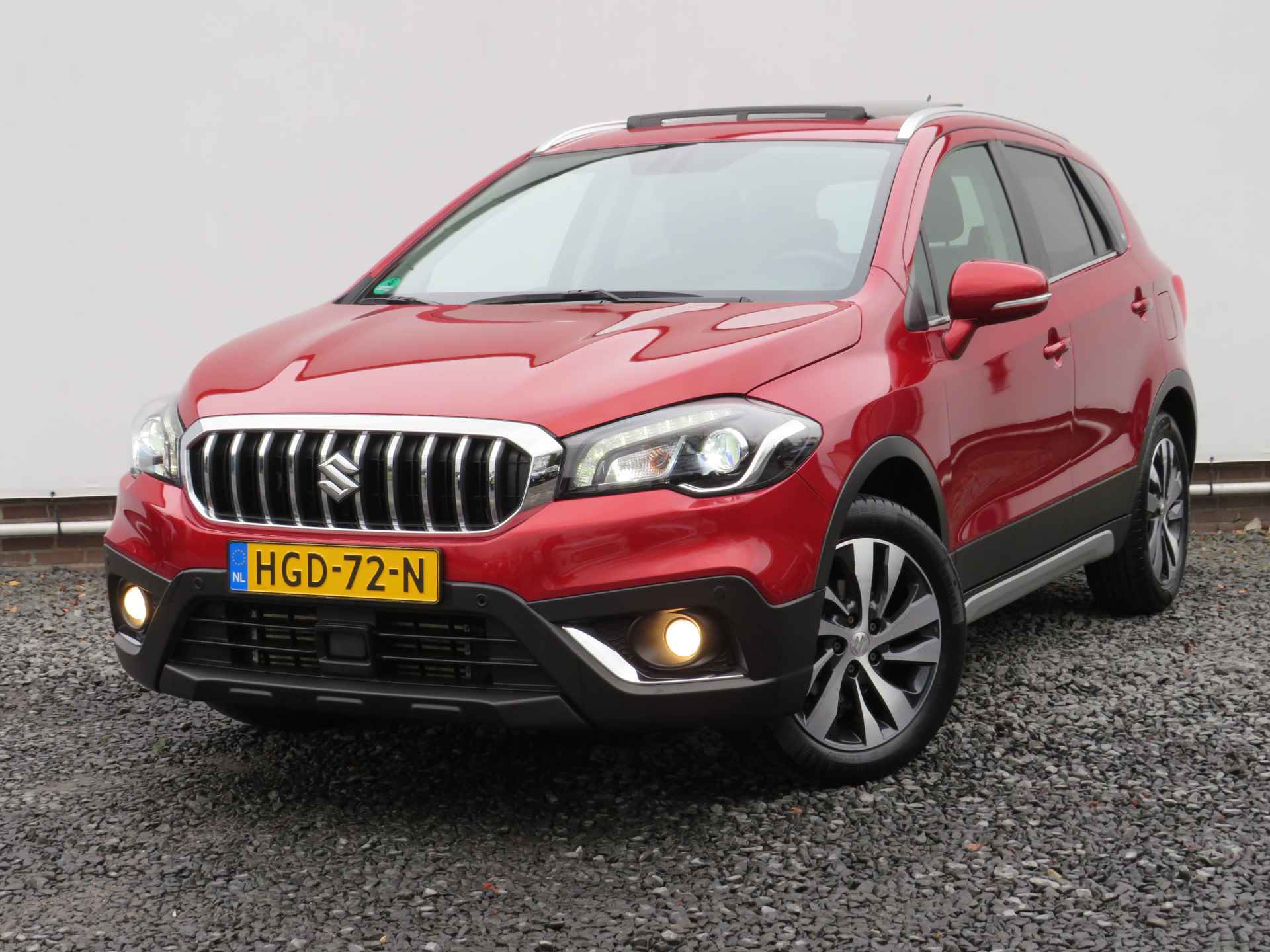 Suzuki S-Cross 1.4 Boosterjet AllGrip Stijl / Style, Automaat, Trekhaak, Panoramadak, Navigatie, Parkeersensoren en Camera - 4/38