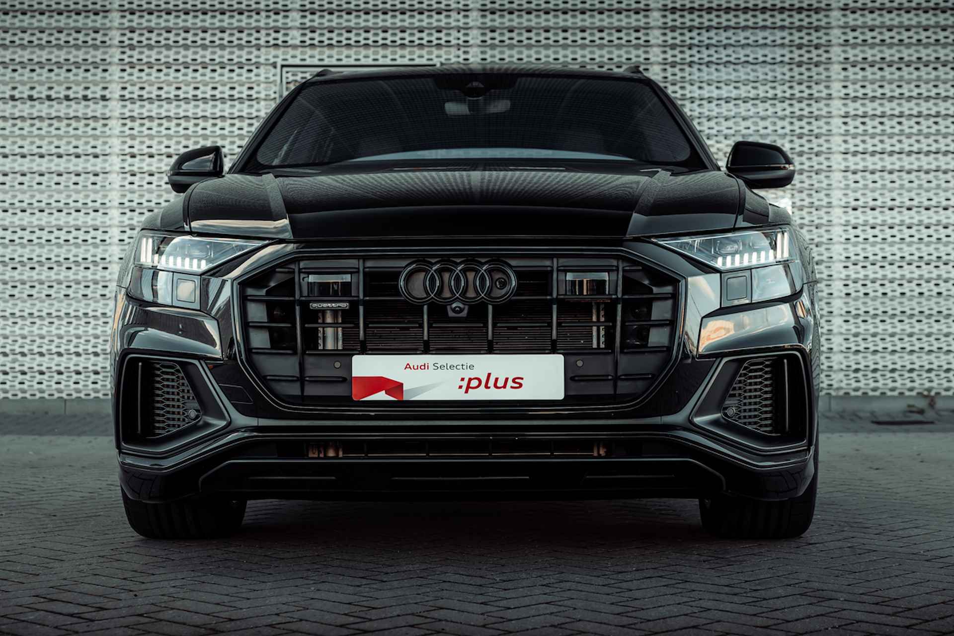 Audi Q8 60 TFSI e 462pk quattro Pro Line S | Panoramadak | Bang & Olufsen | S-sportstoelen ruitstiksel | Ventilatie & Massage | Servo | Head Up | HD Matrix | Trekhaak | City & Parking & Tour pakket - 5/38