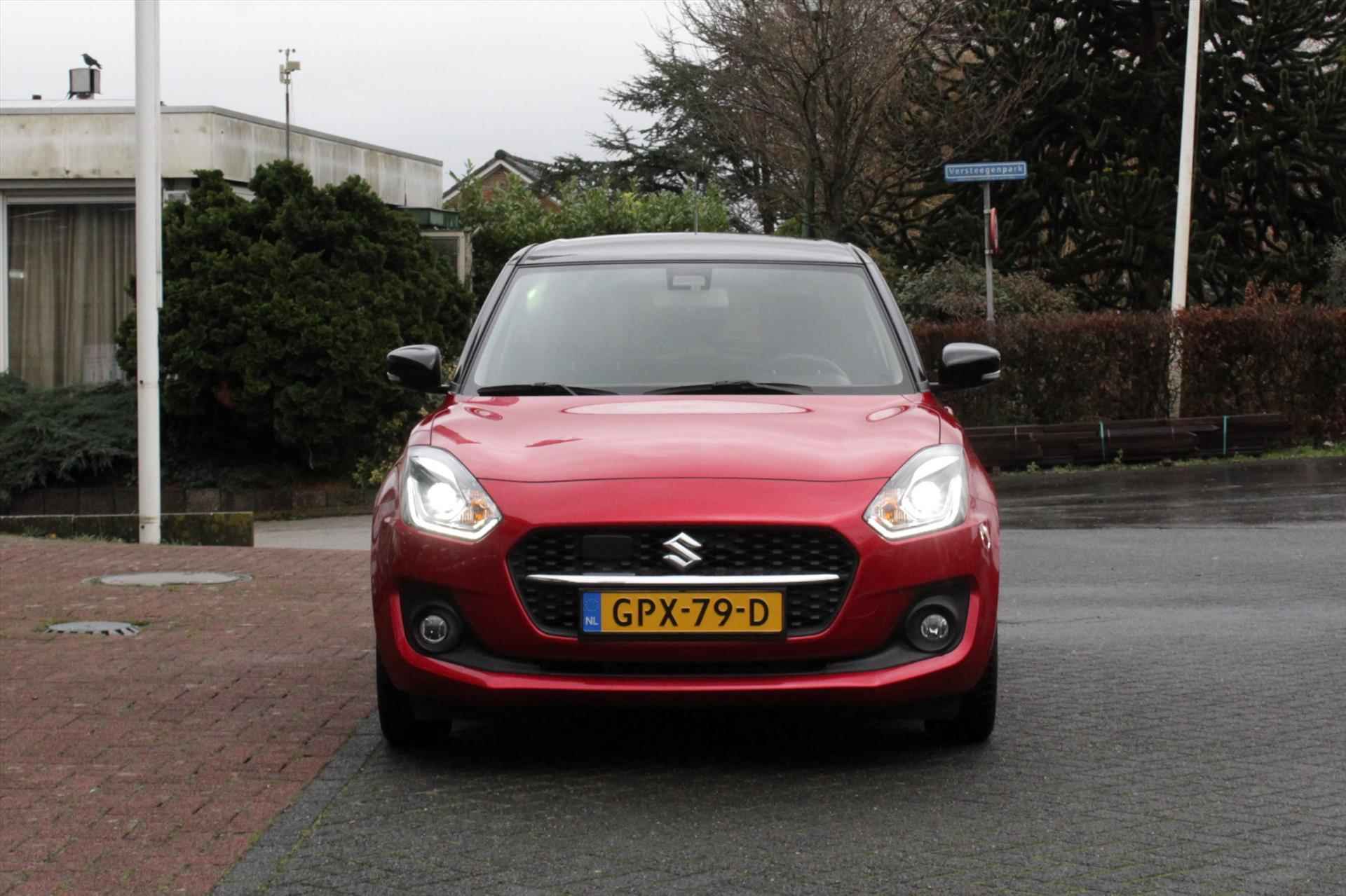 SUZUKI Swift 1.2 DualJet 83pk Smart Hybrid S&S Style - 6/33