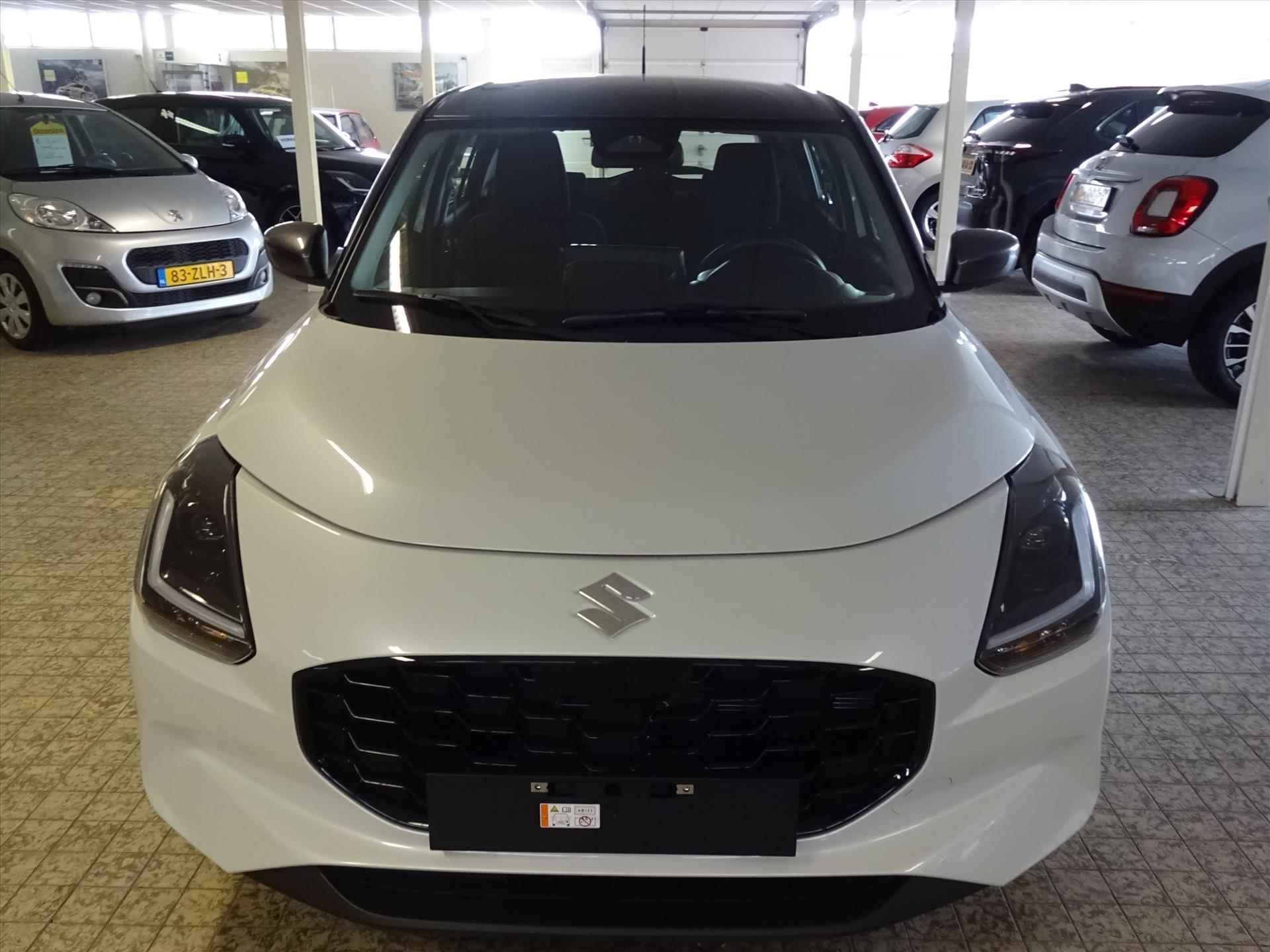 Suzuki Swift 1.2 Smart Hybrid Comfort - 6/22