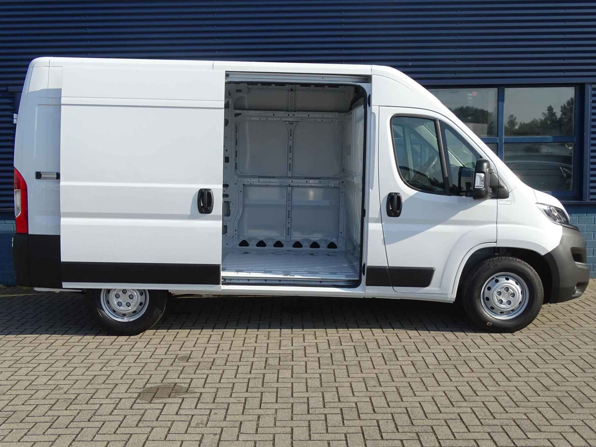 Opel Movano Electric L2H2 3.5T Edition 37 kWh | UIT VOORRAAD LEVERBAAR! - 8/25