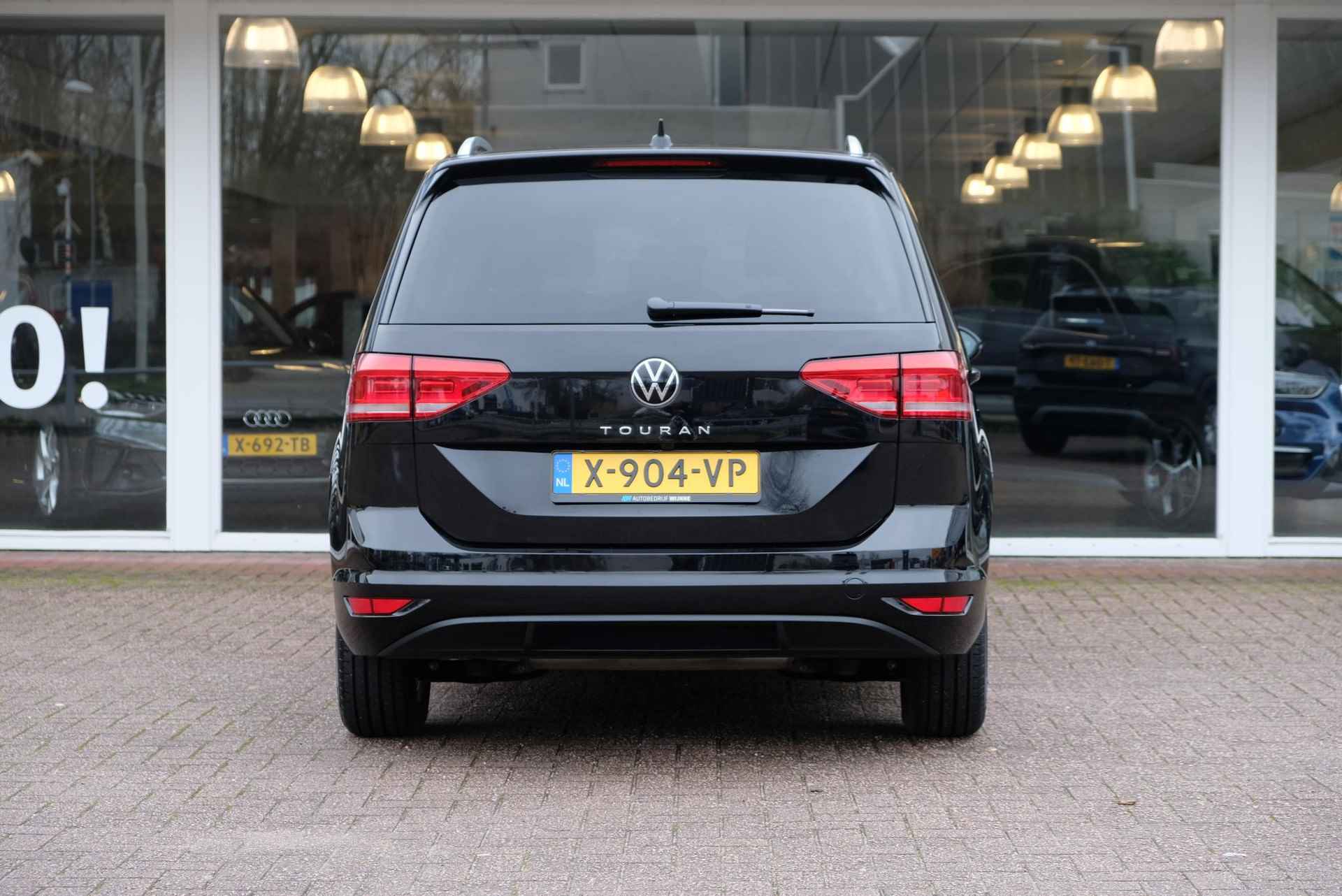 Volkswagen Touran 1.5 TSi 150pk DSG Highline | 7 Persoons | App Connect | Climate | Adaptive Cruise | Camera | Elektrische Achterklep - 5/27