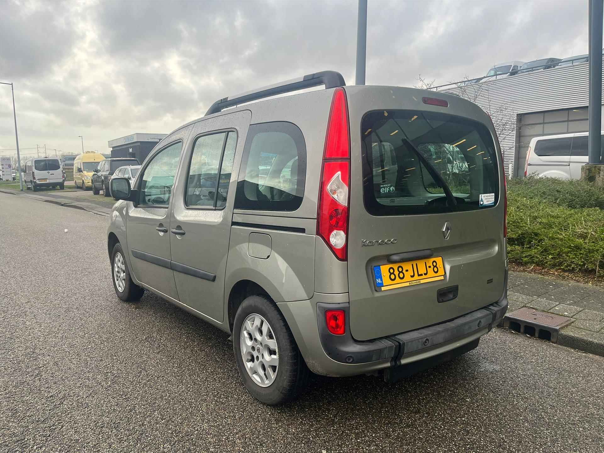 Renault Kangoo Rolstoelauto Automaat - 10/23