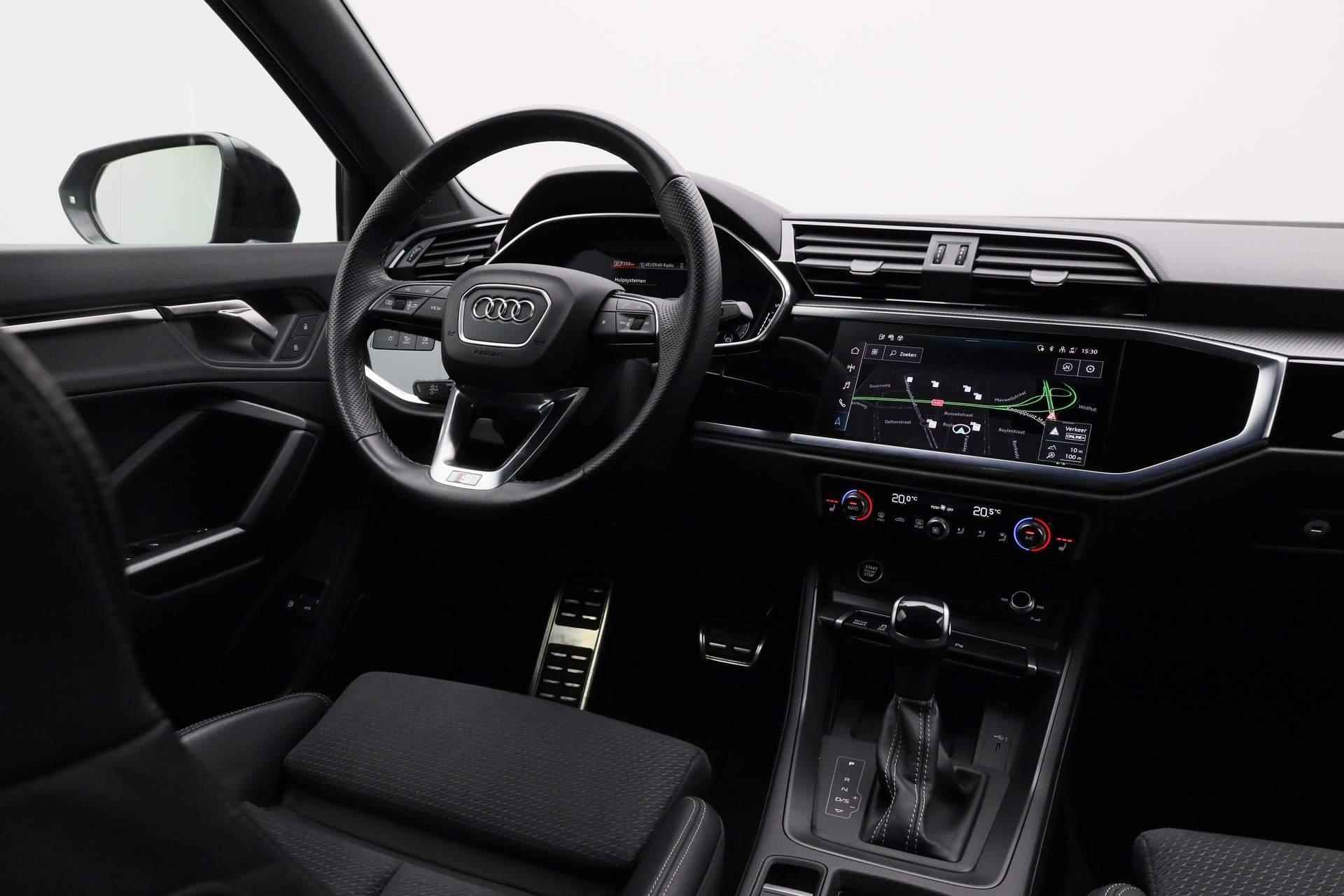 Audi Q3 45 TFSI e 245PK S-tronic S edition / S-Line | Pano | Trekhaak | SONOS | 360 camera | Matrix LED | Keyless | 20 inch | Zwart optiek - 33/50