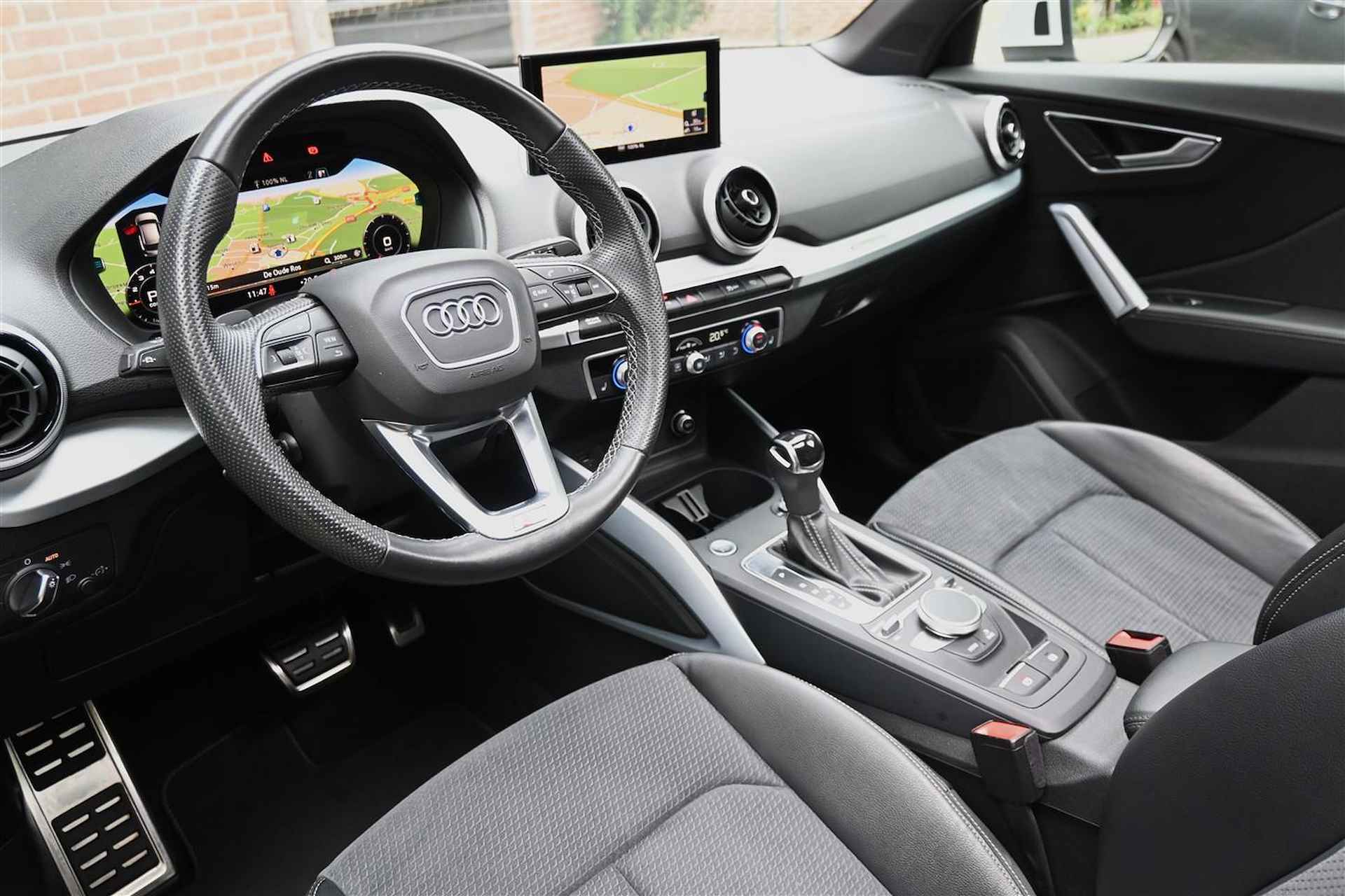 Audi Q2 35 TFSI 3x S-Line Pano Virtual MatrixLED A.Cam '21 - 2/39