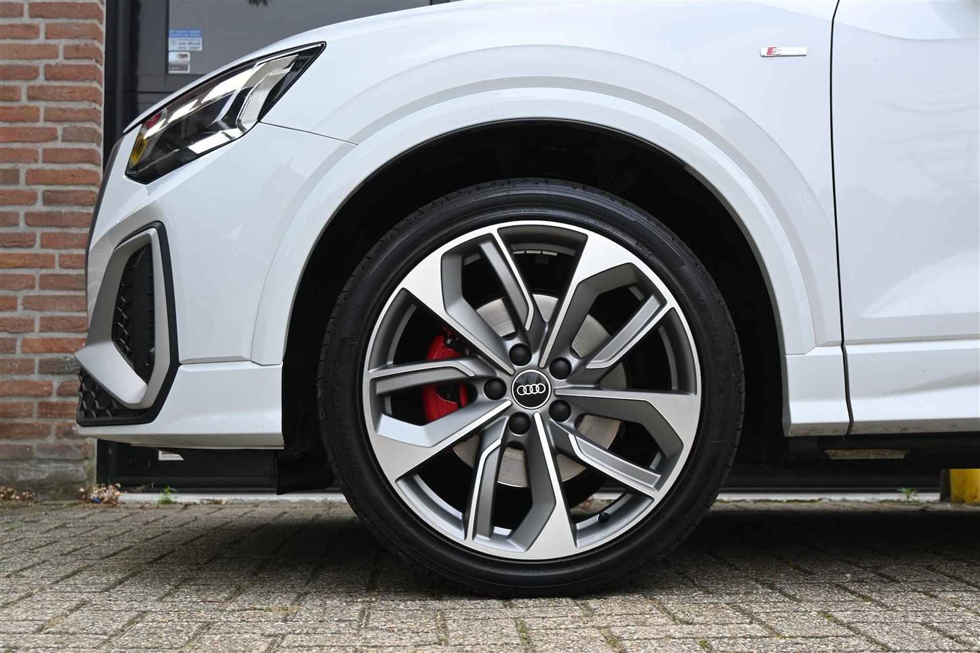 Audi Q2 35 TFSI 3x S-Line Pano Virtual MatrixLED A.Cam '21 - 34/39