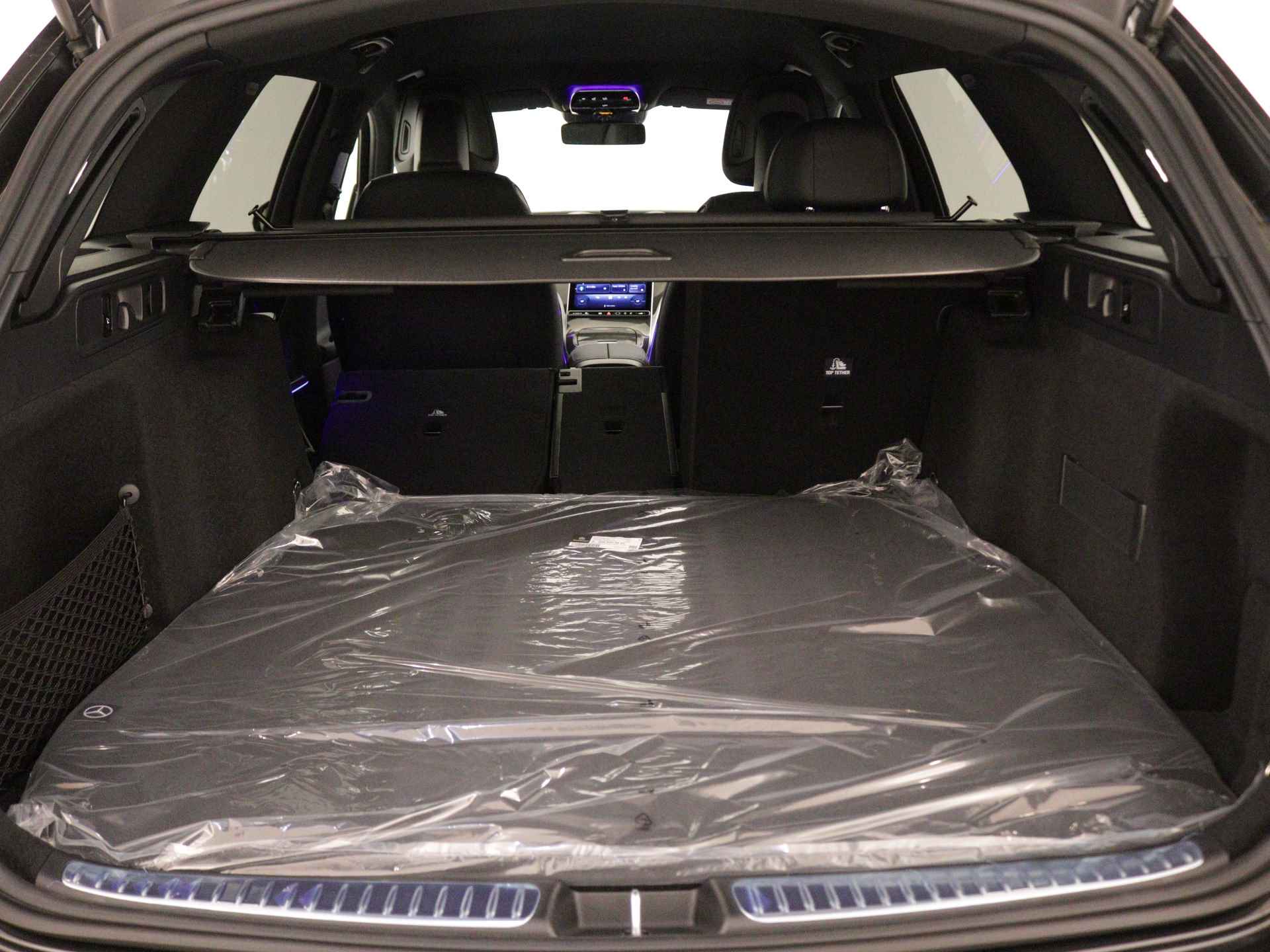 Mercedes-Benz C-Klasse Estate 200 AMG Line | Nightpakket | DIGITAL LIGHT | KEYLESS GO-comfortpakket | Verwarmde stoelen vooraan | Antidiefstalpakket GUARD 360° Plus | USB-pakket plus | Parkeerpakket met 360°-camera | - 32/35