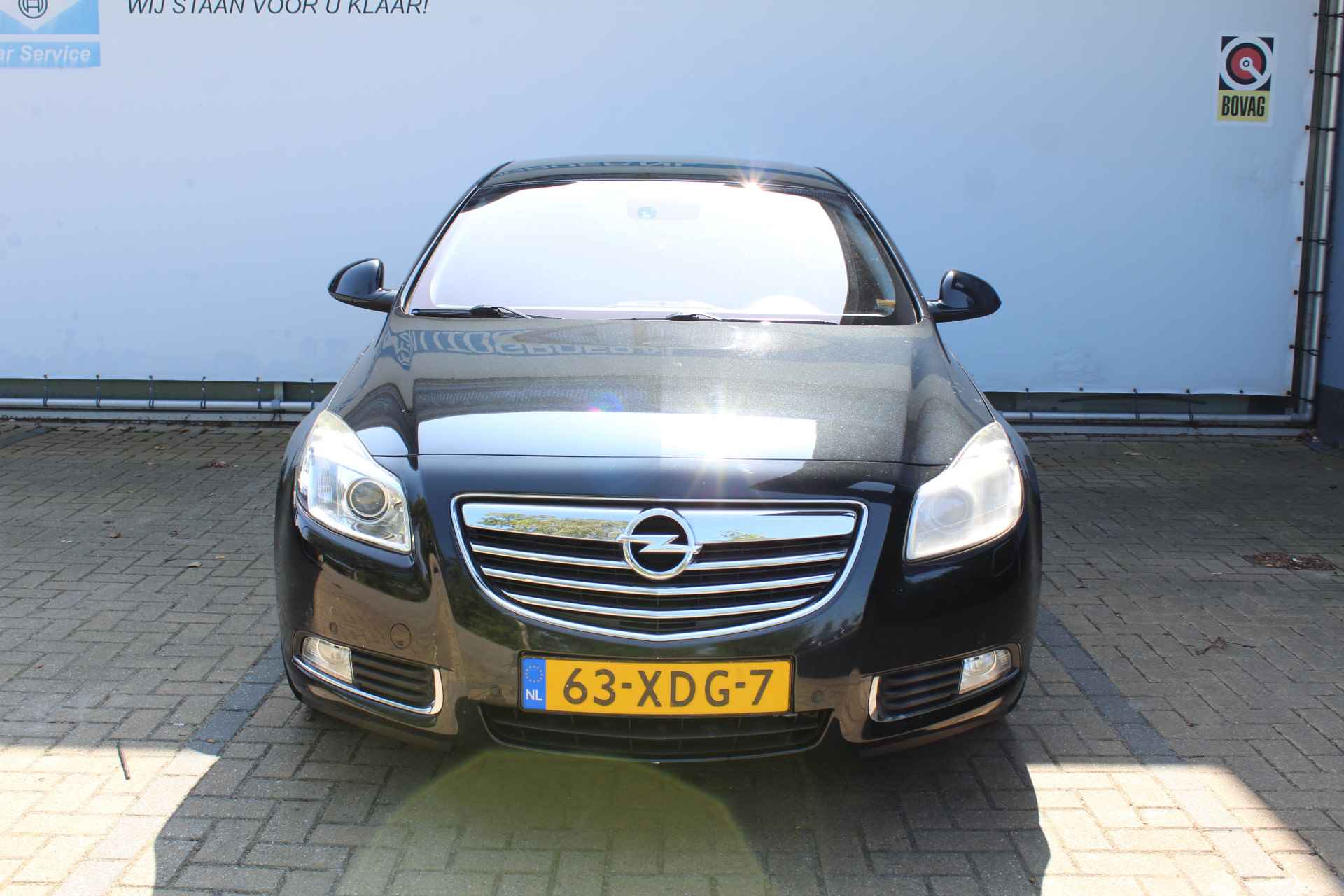 Opel Insignia 1.6 T Cosmo | Airco | Navigatie | Cruise controle | Parkeersensoren V+A | Trekhaak | 19 Inch LMV | Origineel NL auto | NAP | - 6/52