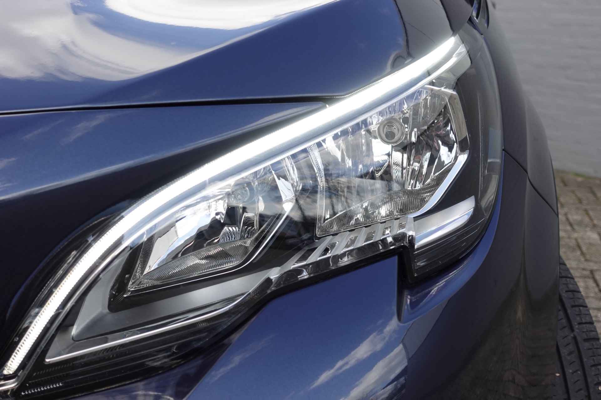 Peugeot 5008 1.6 PureTech Allure 180pk AUTOMAAT | 7 Zitpl. | NAV | A. CAMERA | DODEHOEK | TREKHAAK | KEYLESS - 8/35