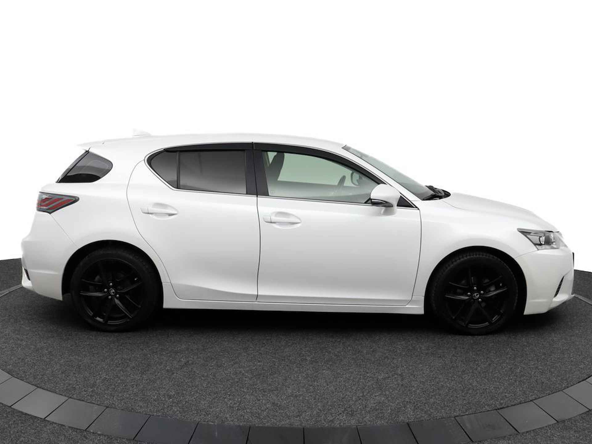 Lexus CT 200h | 17 Inch Lichtmetalen velgen | Navigatie | Dealeronderhouden - 13/53