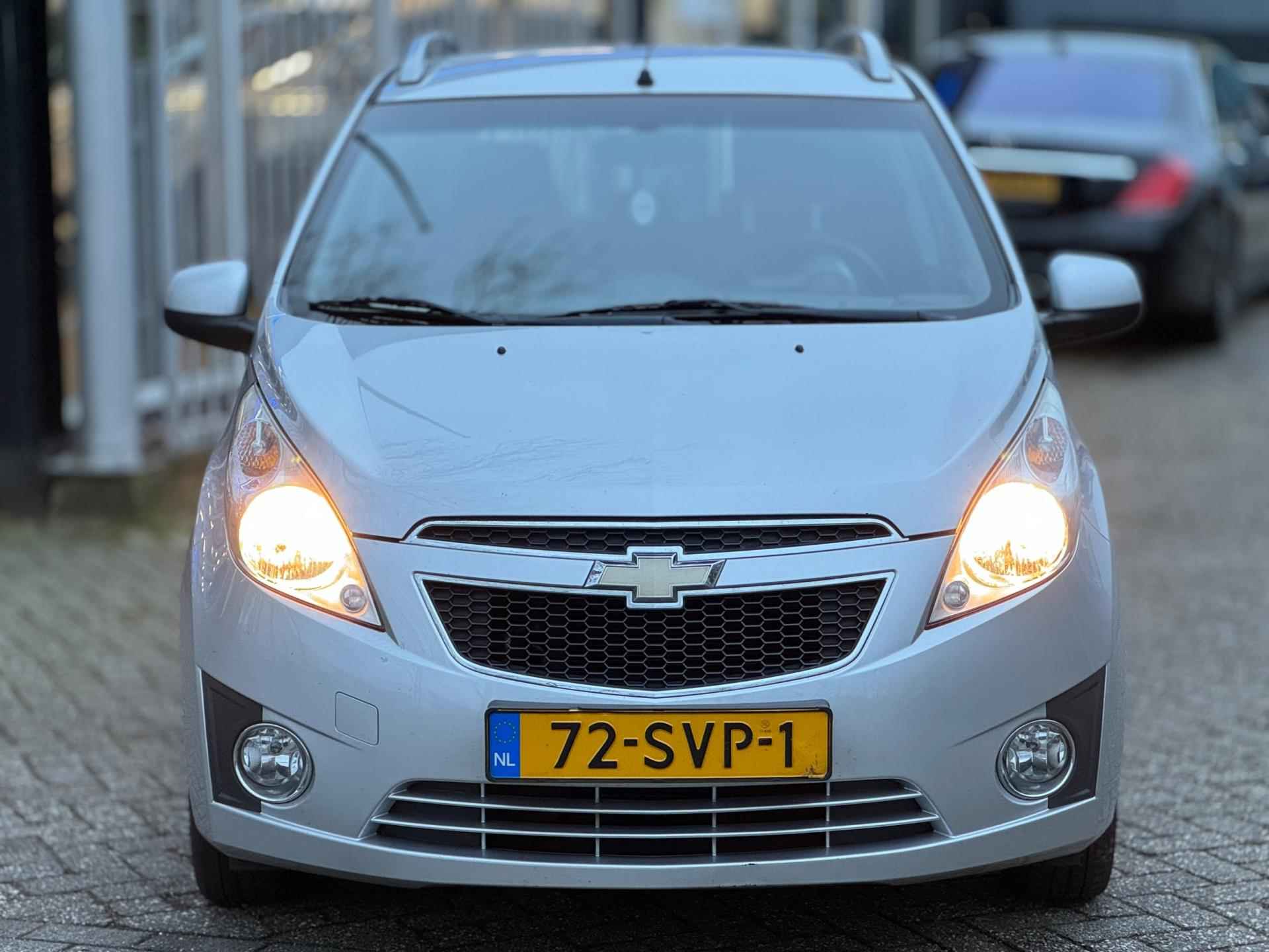 Chevrolet Spark 1.0 16V LS Bi-Fuel|Nieuwe APK|Boekjes|4x elektrische ramen|LPG en benzine|Nette auto - 2/39