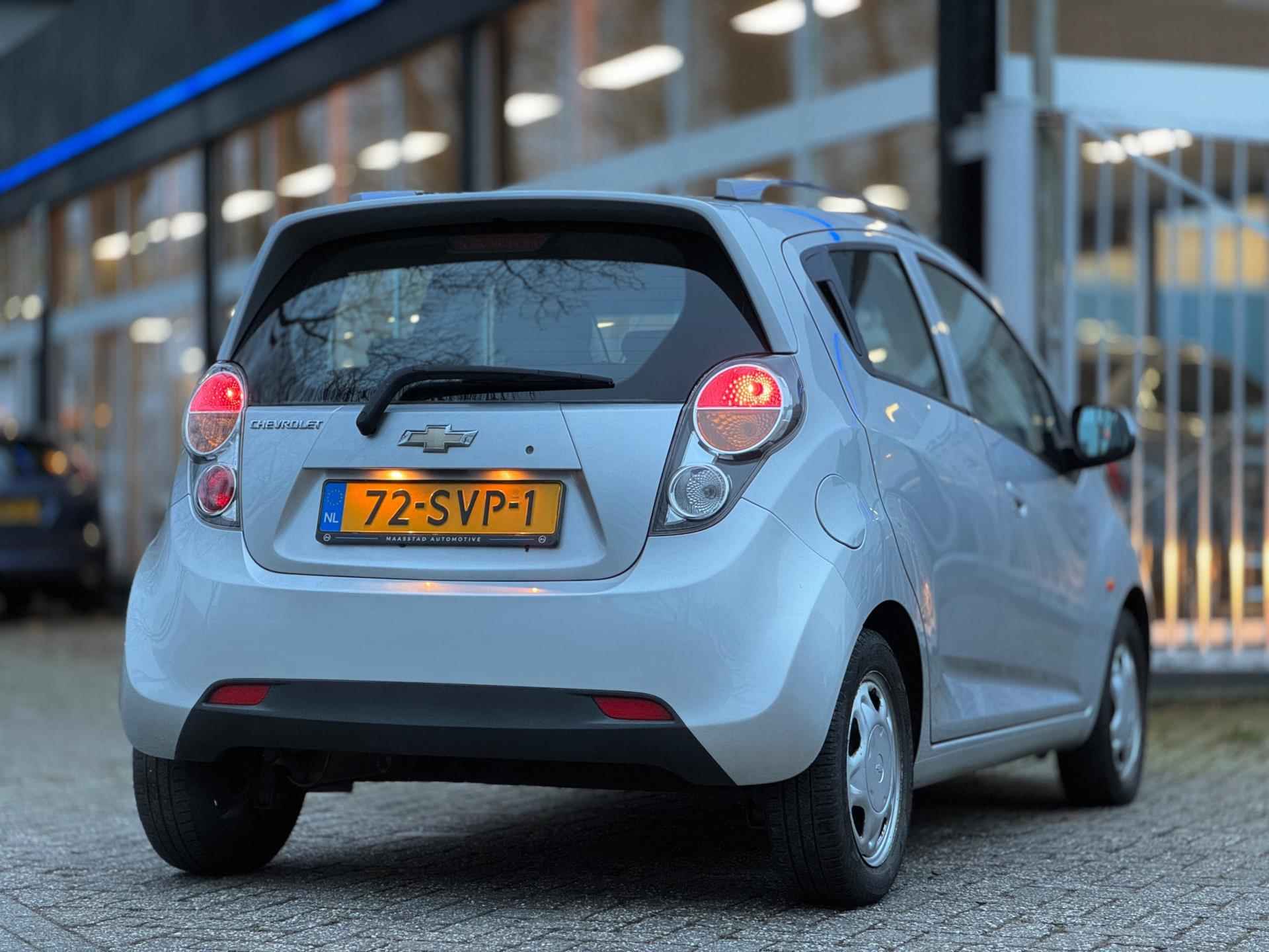 Chevrolet Spark 1.0 16V LS Bi-Fuel|Nieuwe APK|Boekjes|4x elektrische ramen|LPG en benzine|Nette auto - 7/39