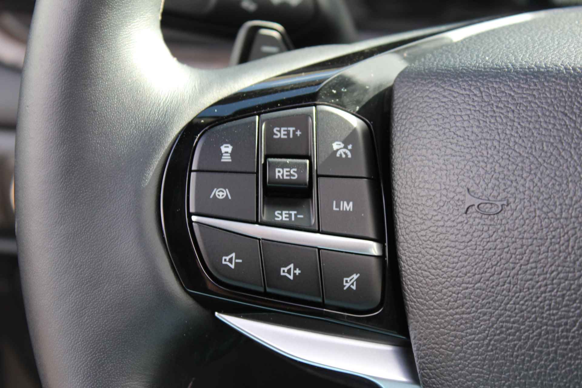 Ford Explorer 3.0 V6 EcoBoost PHEV Platinum | Massage | Panoramadak | Navigatie | B&O | Full Options - 16/56