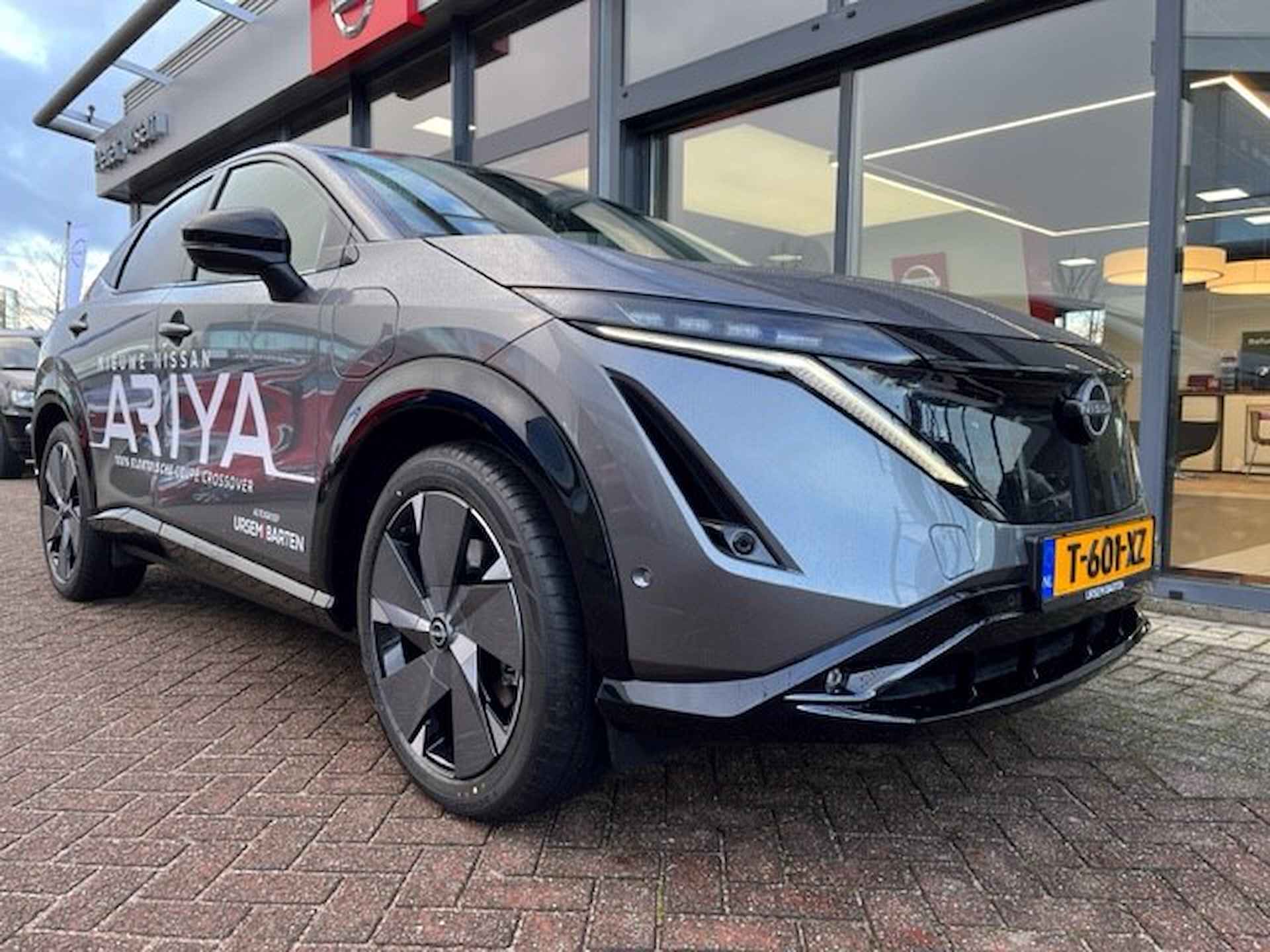 Nissan ARIYA e-4ORCE Evolve 87 kWh 20 inch | Nappa Leder | 4WD | 1500 KG Trekgewicht! - 10/32