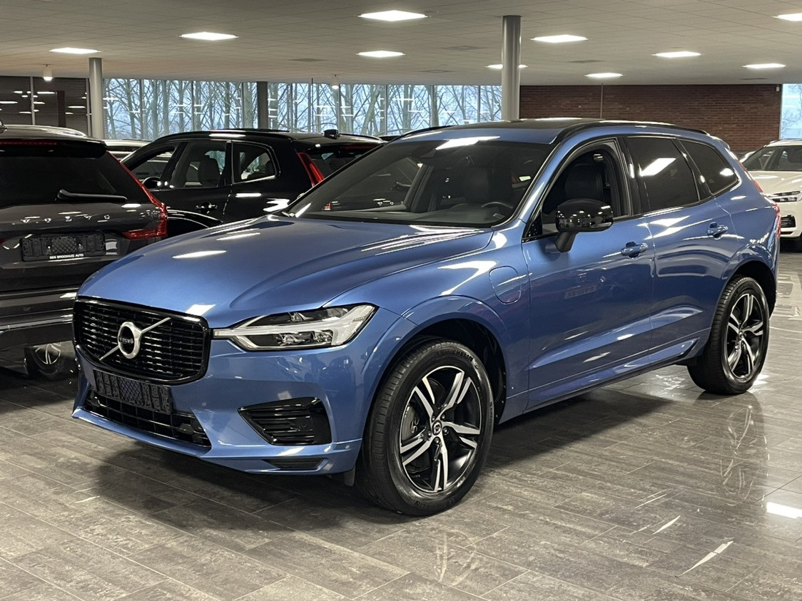 Volvo XC60 T8 AWD Recharge R-Design | Harman Kardon | Stoelverwarming | Standkachel met Volvo On Call App | Parkeercamera | Bestuurdersstoe