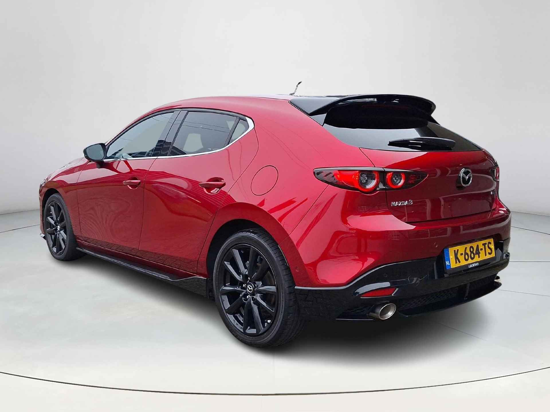 Mazda 3 2.0 e M Hybrid 186 Luxury Aero Pack Automaat Mazda 3 2.0 e-SkyActiv-X M Hybrid 186 Luxury Aero Pack | Rijklaarprijs! | Sport Pack | Leder | Memory Seat | Full LED | Adaptive CC | Climate Control | Inclusief 36 mnd Garantie! | - 4/42