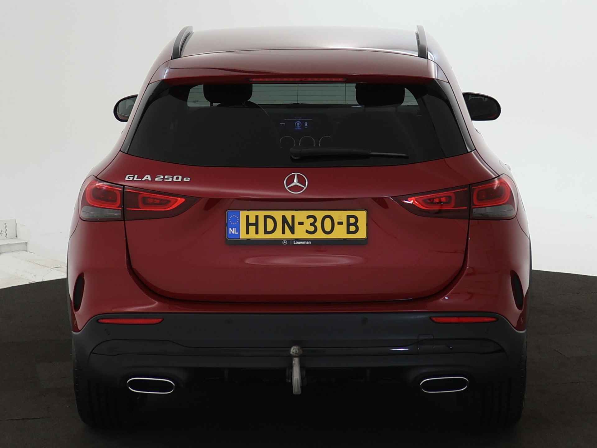 Mercedes-Benz GLA 250 e AMG Plug-In Hybride | 360° camera | Distronic | Trekhaak | Nightpakket | Sfeerverlichting | Inclusief 24 maanden MB Certified garantie voor Europa. - 29/48