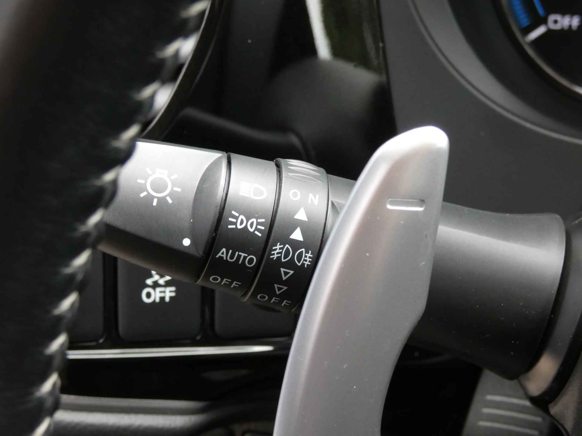 Mitsubishi Outlander 2.4 PHEV Pure+ Automaat! | Camera | Stoelverwarming | Parkeersensoren - 35/61
