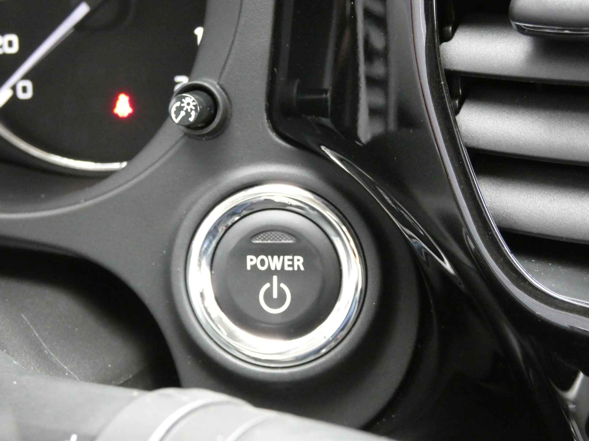 Mitsubishi Outlander 2.4 PHEV Pure+ Automaat! | Camera | Stoelverwarming | Parkeersensoren - 52/61