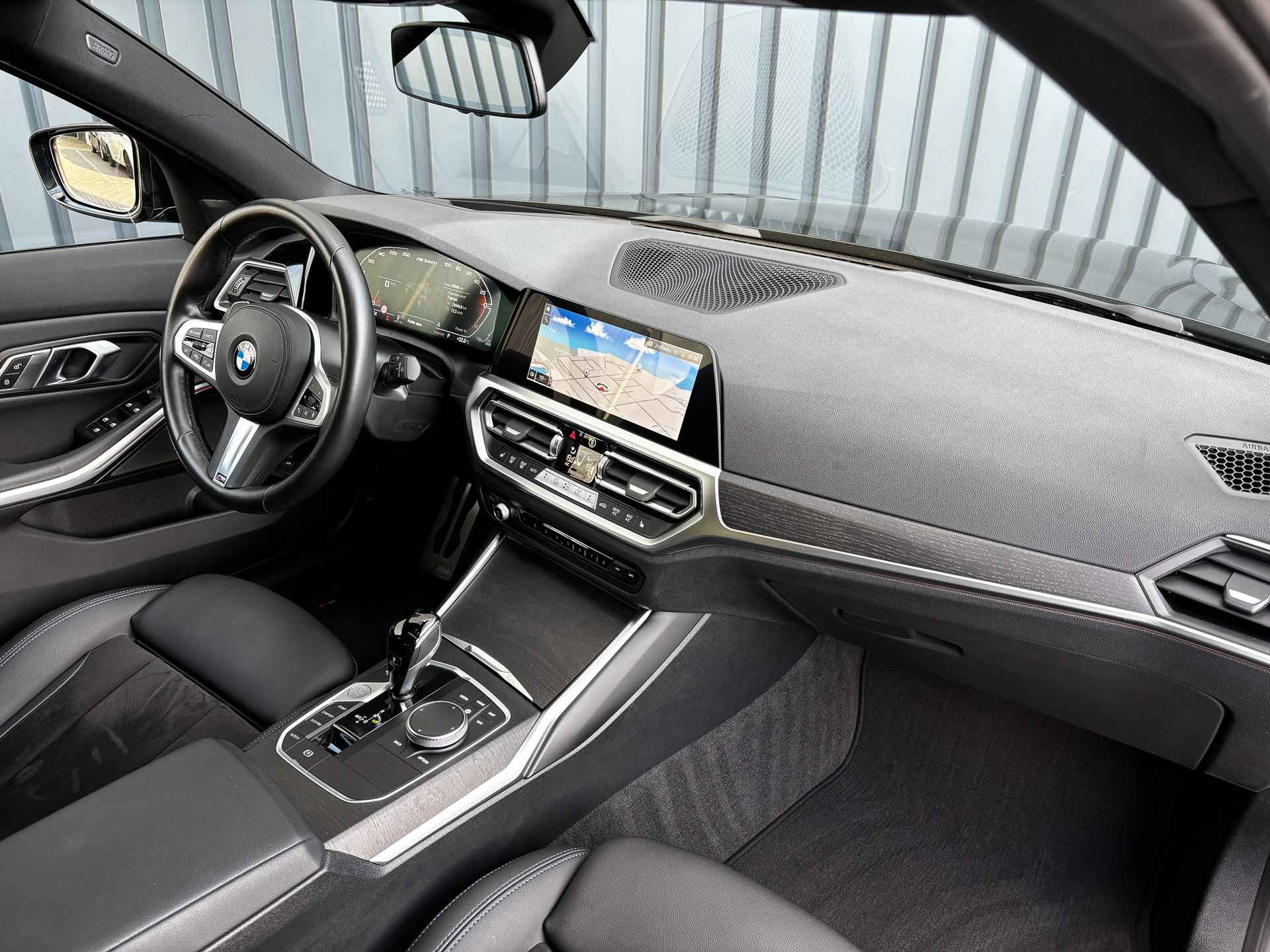 BMW 3 Serie Touring M340i xDrive | 360 Camera | Laser | Panodak | Headup | Harman/Kardon | Prijs Rijklaar!! - 28/68