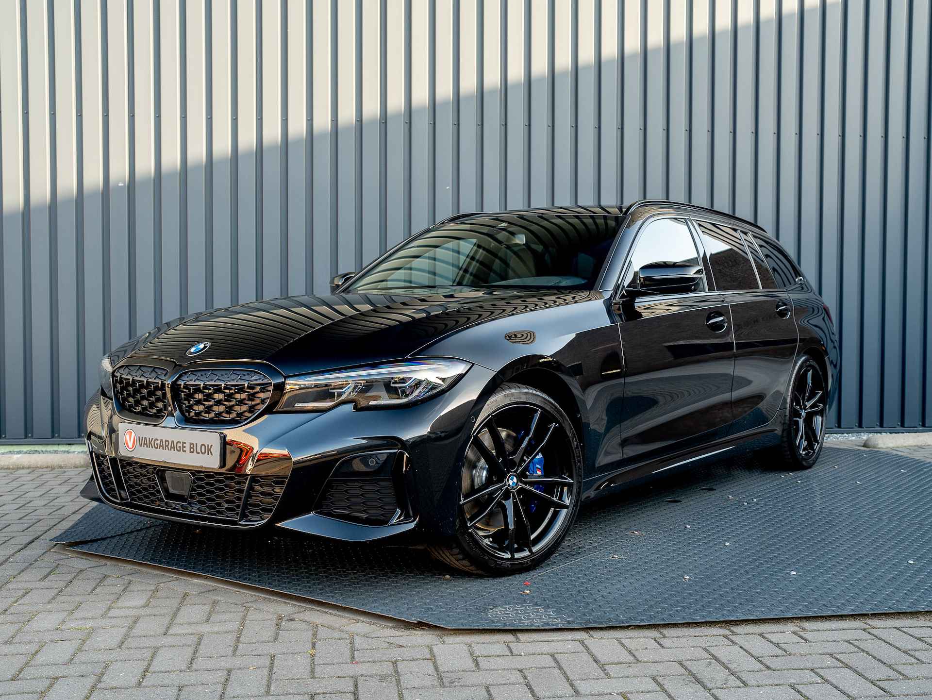 BMW 3 Serie Touring M340i xDrive | 360 Camera | Laser | Panodak | Headup | Harman/Kardon | Prijs Rijklaar!! - 66/68