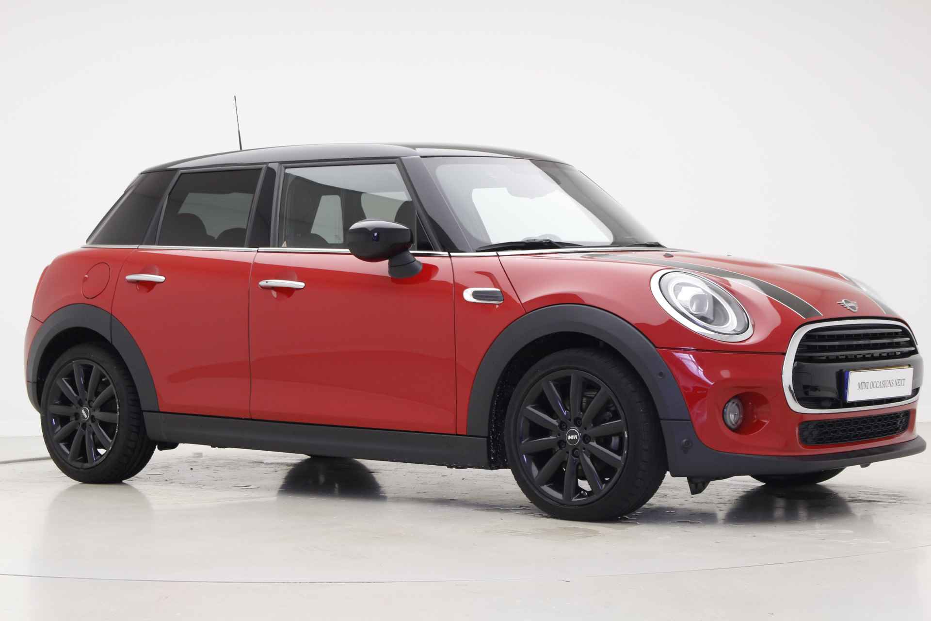 MINI 5-deurs Cooper Chili | 16'' | Harman Kardon | Head-Up | Keyless | Apple CarPlay | 2 jaar Garantie - 6/31