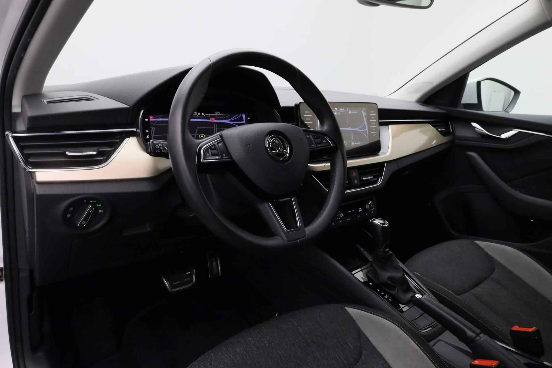 Skoda Scala 1.0 TSI 115PK DSG Business Edition | Parkeersensoren voor/achter | Navi | Stoelverwarming | Apple Carplay / Android Auto | Virtual Cockpit - 2/35