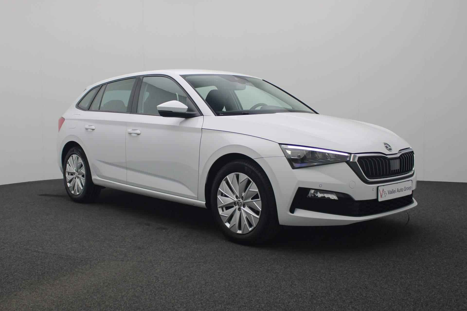 Skoda Scala 1.0 TSI 115PK DSG Business Edition | Parkeersensoren voor/achter | Navi | Stoelverwarming | Apple Carplay / Android Auto | Virtual Cockpit - 29/35