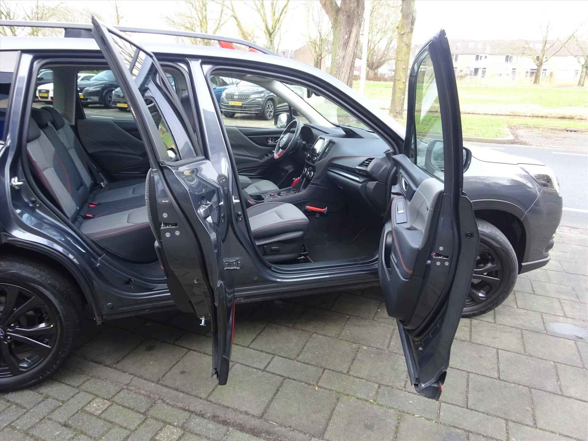 SUBARU Forester 2.0i e-BOXER 150pk CVT Sport Premium | Nederlandse auto | Trekhaak | Navi | Pano | SRS - 16/54