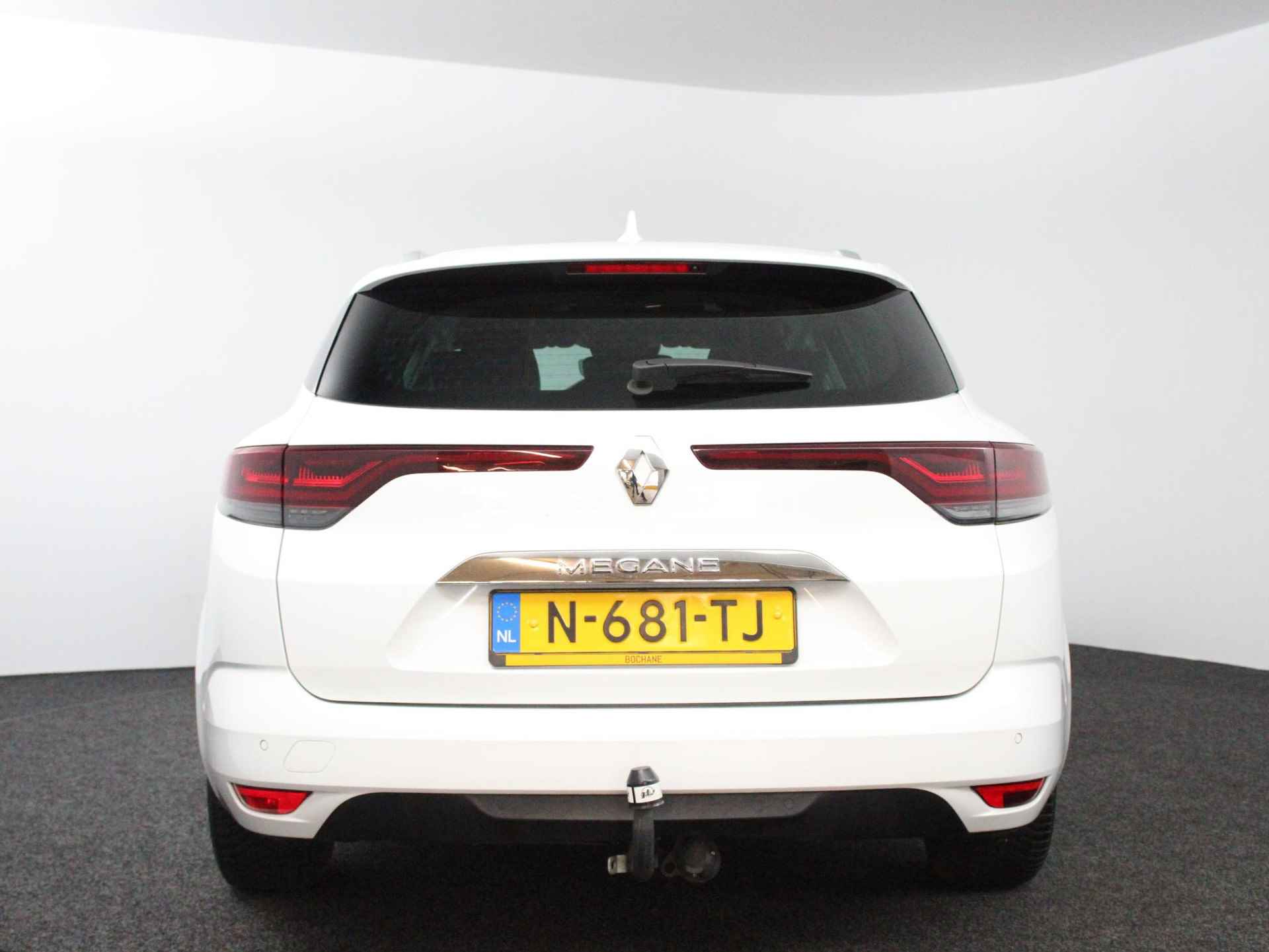 Renault Mégane Estate 1.3 TCe 140 EDC Intens | Automaat | Trekhaak | 1.700 KG trekgewicht | All-Season | LED | Apple Carplay | Navigatie | Parkeersensor - 7/48