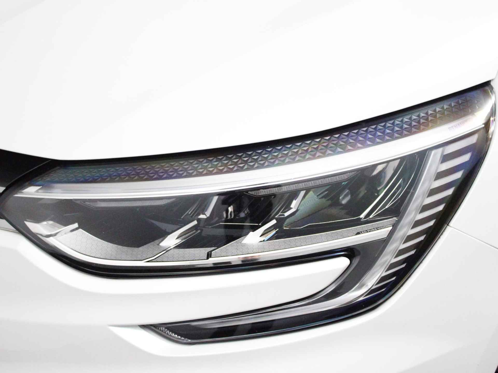 Renault Mégane Estate 1.3 TCe 140 EDC Intens | Automaat | Trekhaak | 1.700 KG trekgewicht | All-Season | LED | Apple Carplay | Navigatie | Parkeersensor - 20/48