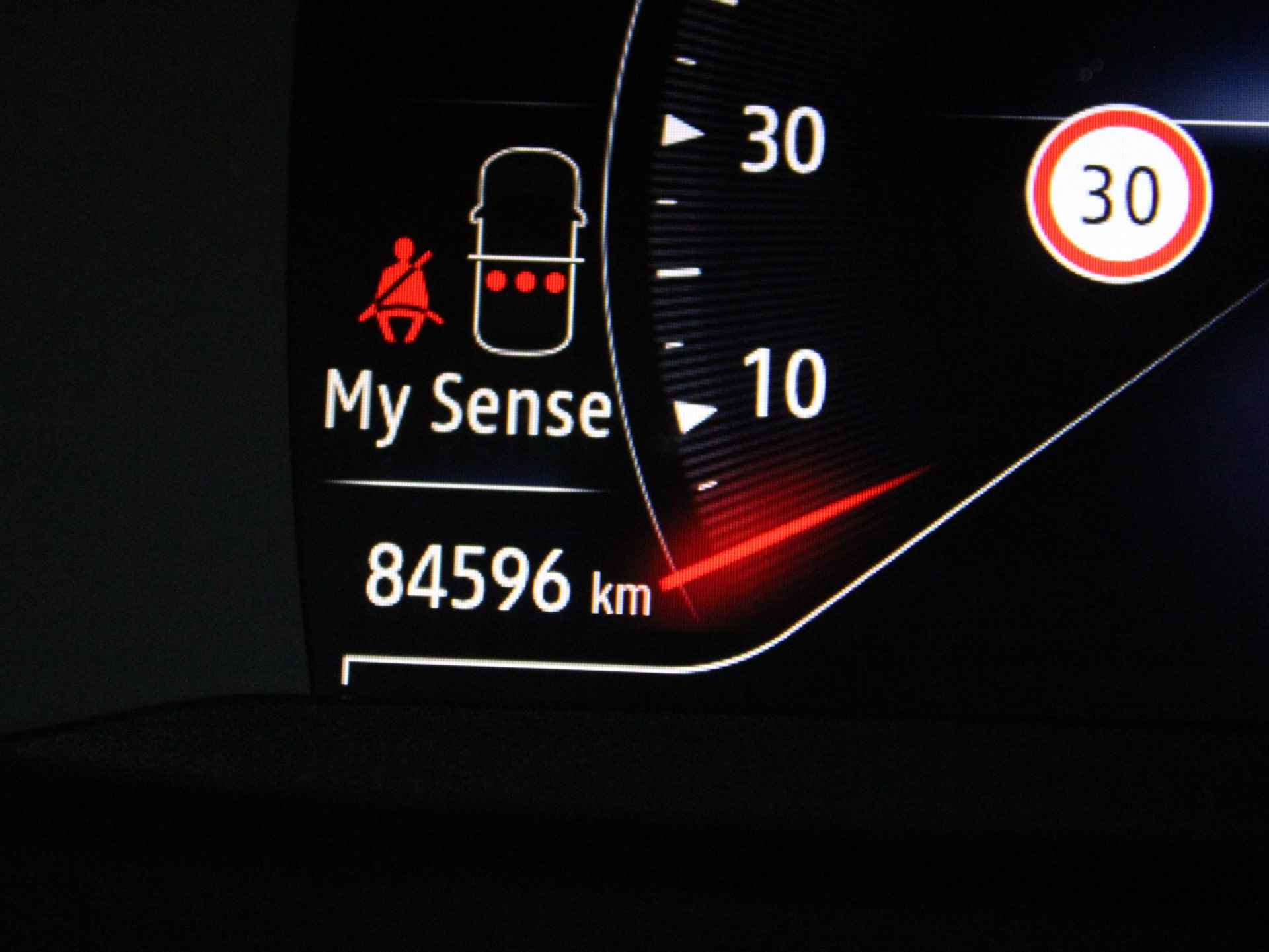 Renault Mégane Estate 1.3 TCe 140 EDC Intens | Automaat | Trekhaak | 1.700 KG trekgewicht | All-Season | LED | Apple Carplay | Navigatie | Parkeersensor - 35/48