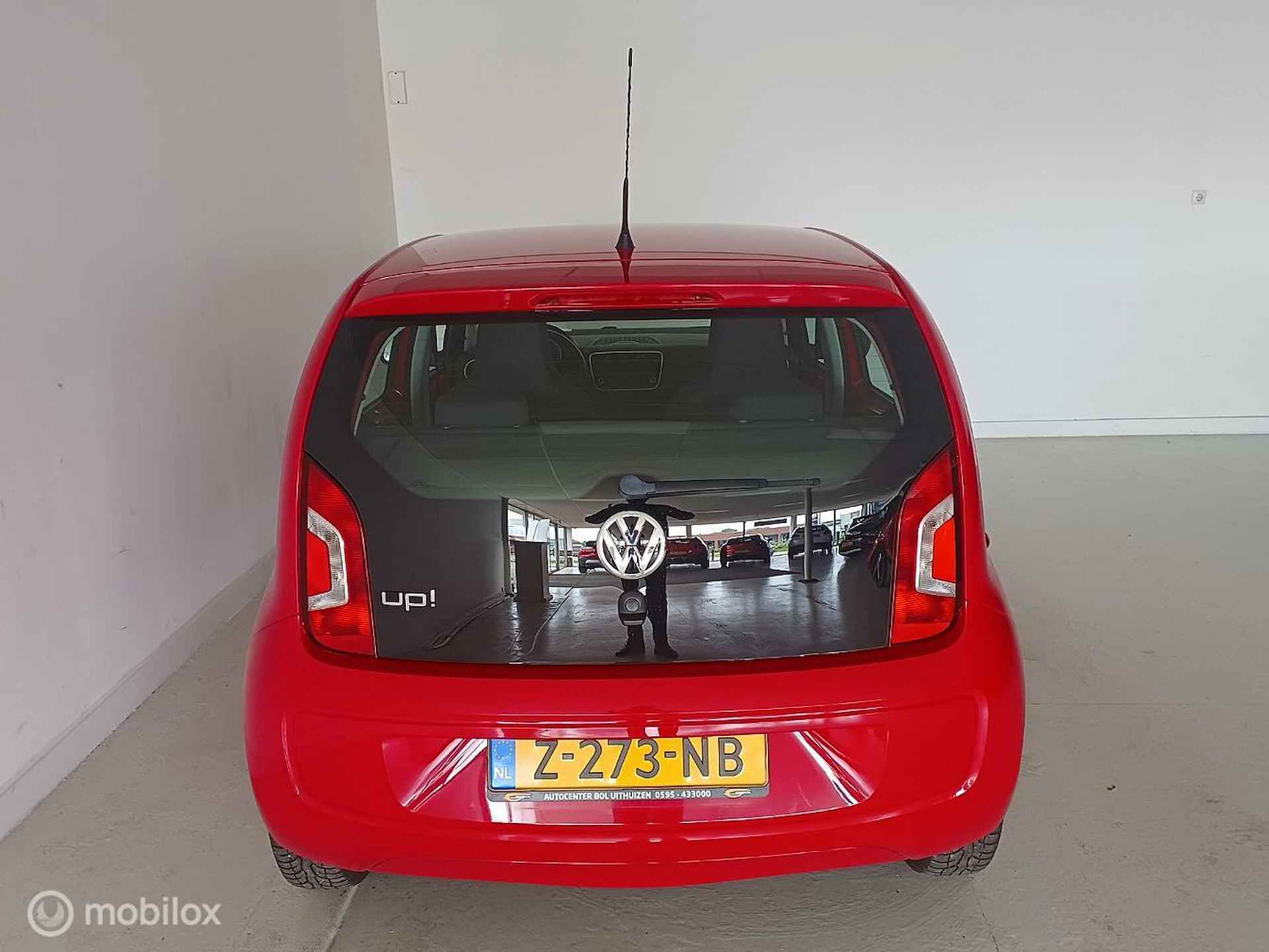 Volkswagen Up! 1.0 move up! 5DRS Airco - 5/14