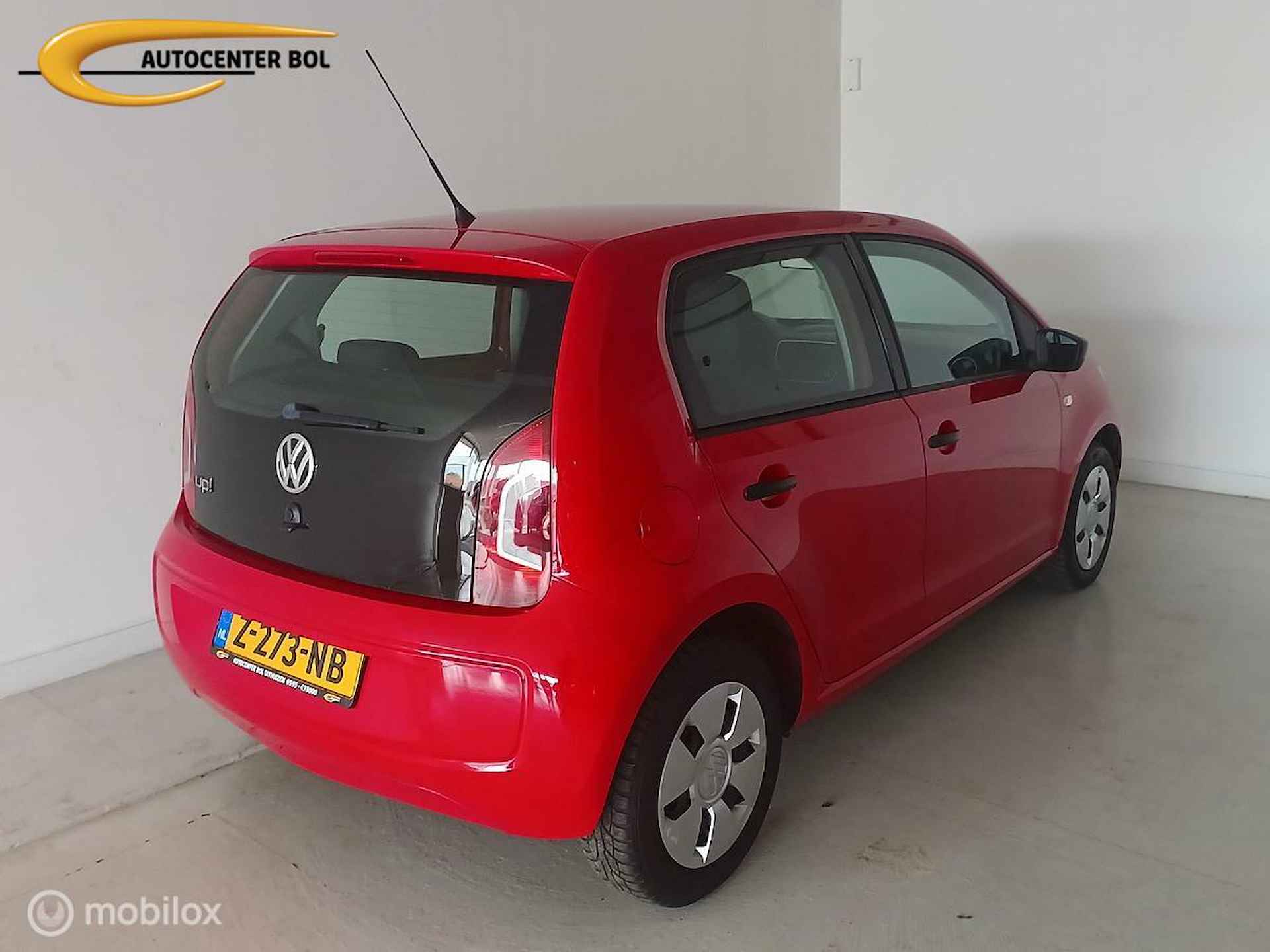 Volkswagen Up! 1.0 move up! 5DRS Airco - 2/14