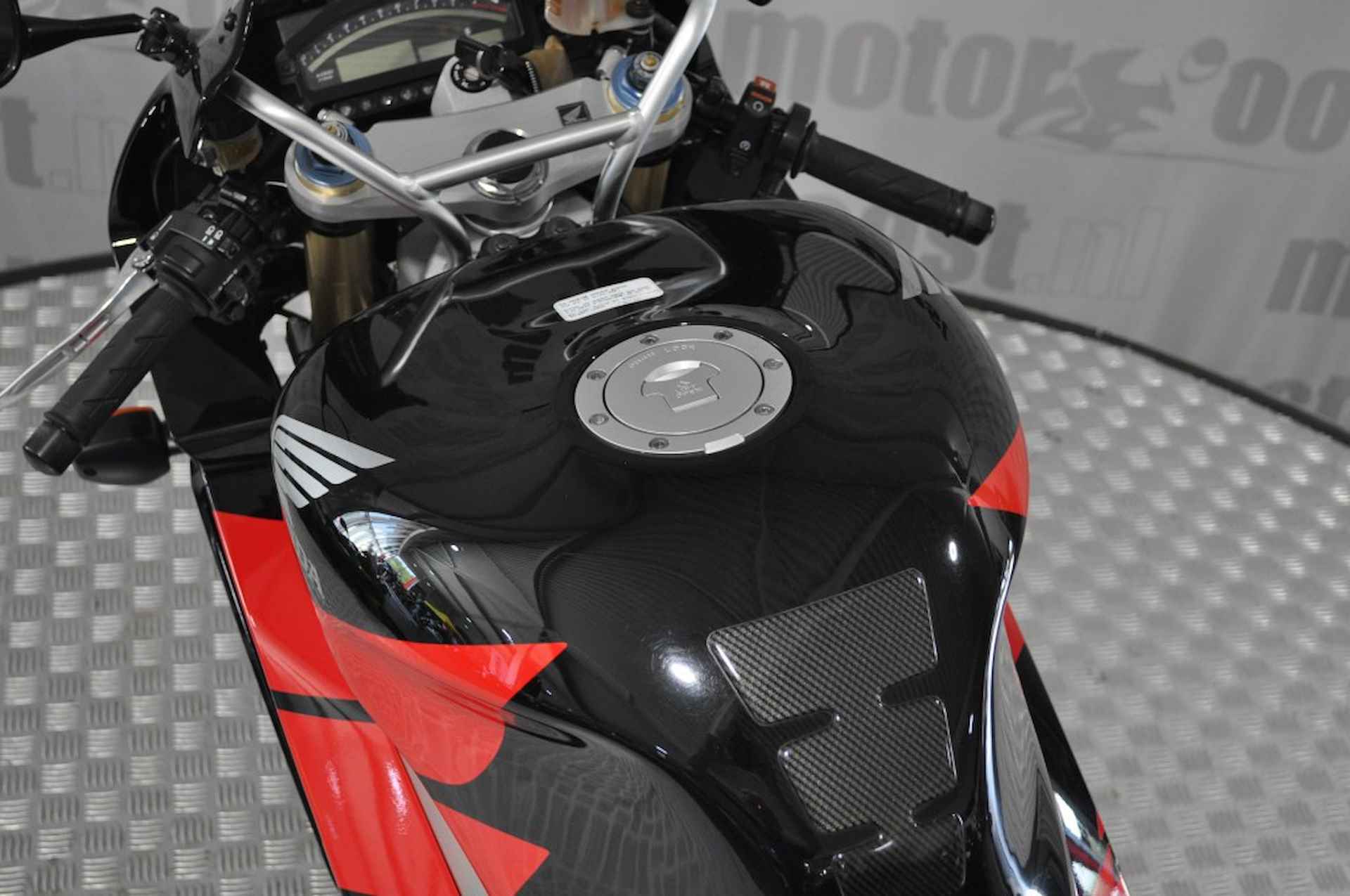 HONDA Vtr 1000   Sp 2 - 16/21