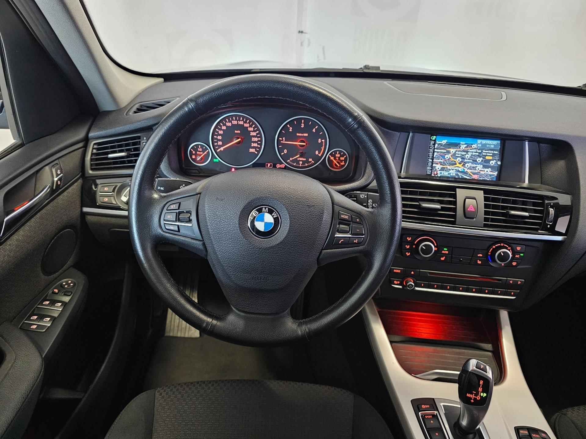 BMW X3 SDrive18d Executive|AUT|GARANTIE|XENON|NAVI|CRUISE|STOELVERW|PARK SENS|VELGEN - 24/24