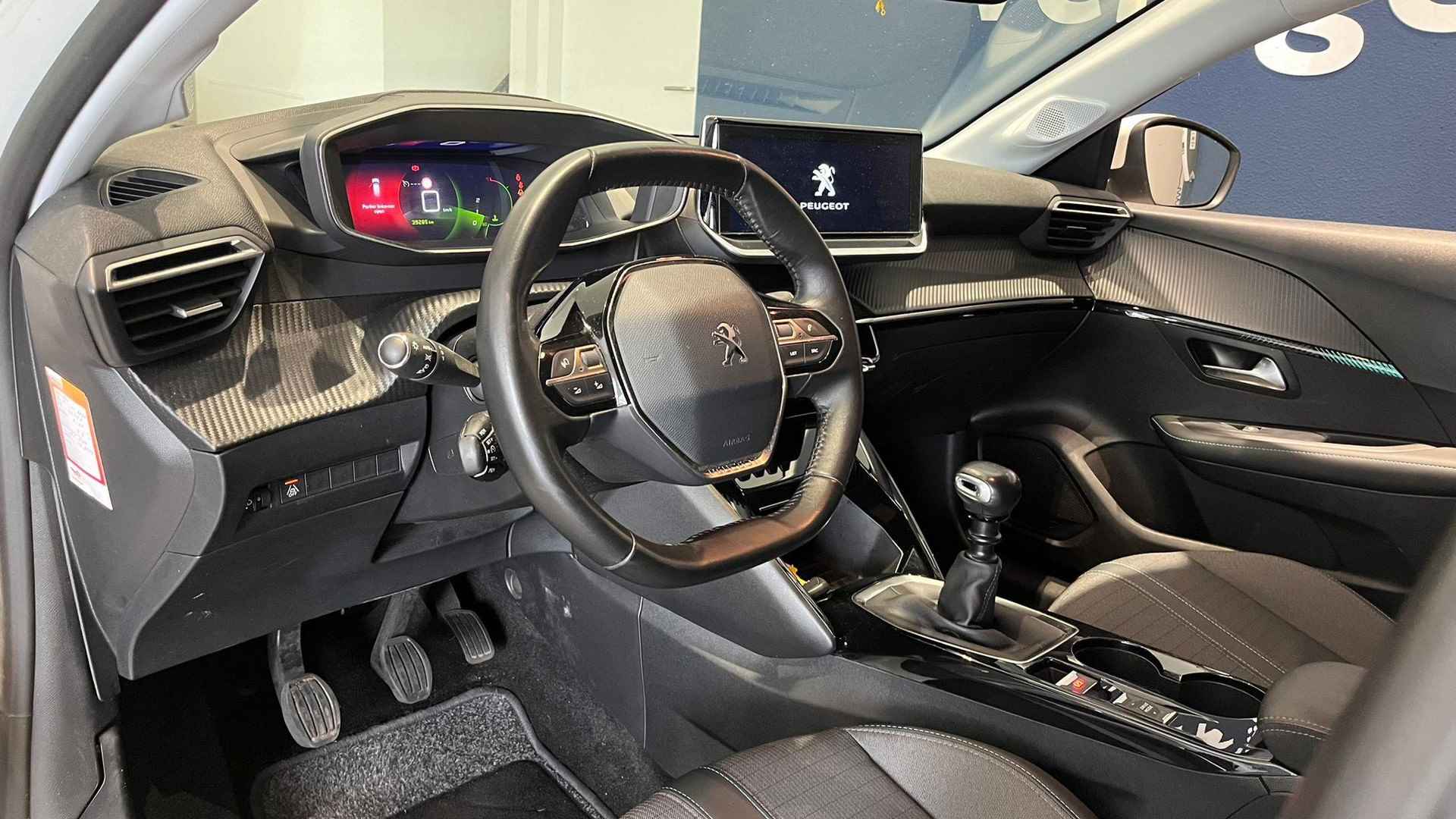 Peugeot 208 1.2 PureTech Allure | Camera | Navigatie | Apple Carplay/Android Auto - 8/31