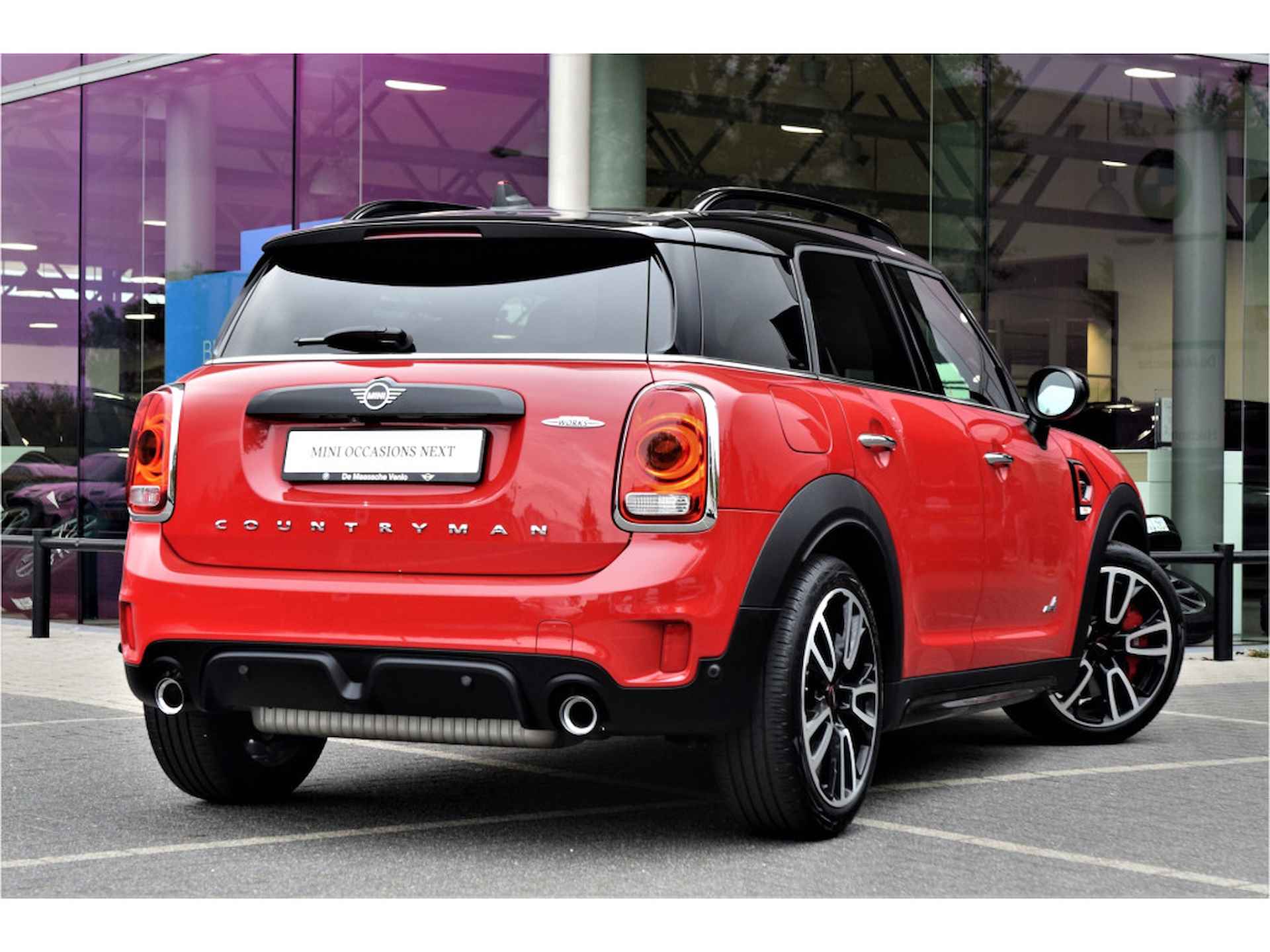 MINI Countryman John Cooper Works ALL4 Chili Automaat / Panoramadak / Adaptief onderstel / Achteruitrijcamera / Stoelverwarming / Active Cruise Control / Harman Kardon / Head-Up - 3/43