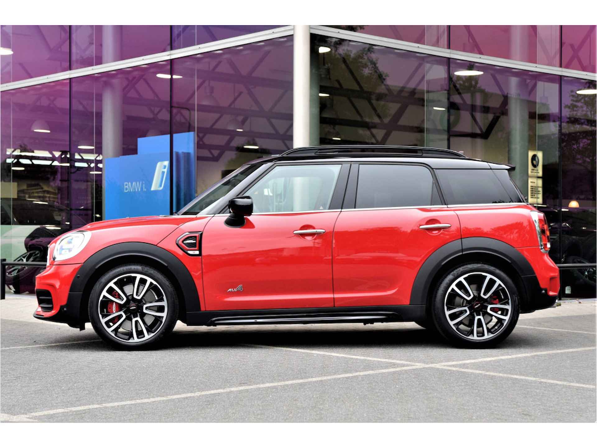 MINI Countryman John Cooper Works ALL4 Chili Automaat / Panoramadak / Adaptief onderstel / Achteruitrijcamera / Stoelverwarming / Active Cruise Control / Harman Kardon / Head-Up - 6/43