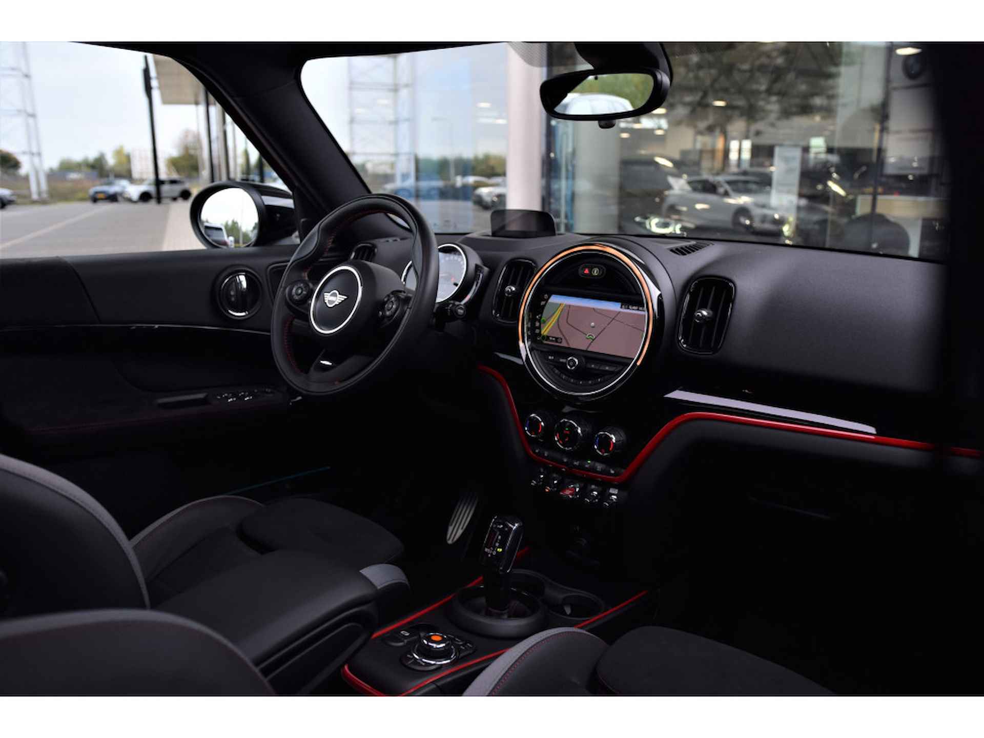 MINI Countryman John Cooper Works ALL4 Chili Automaat / Panoramadak / Adaptief onderstel / Achteruitrijcamera / Stoelverwarming / Active Cruise Control / Harman Kardon / Head-Up - 9/43