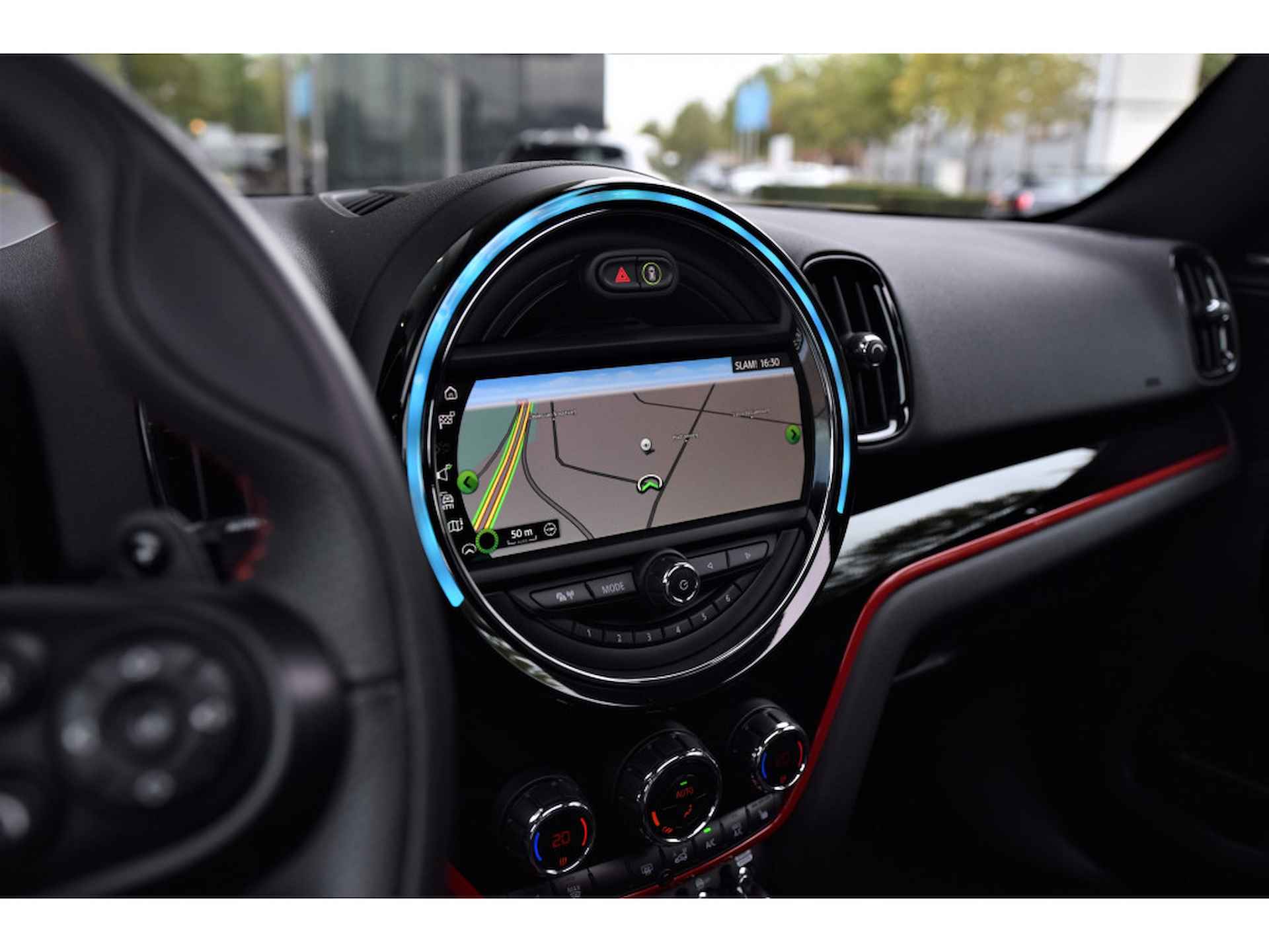 MINI Countryman John Cooper Works ALL4 Chili Automaat / Panoramadak / Adaptief onderstel / Achteruitrijcamera / Stoelverwarming / Active Cruise Control / Harman Kardon / Head-Up - 13/43