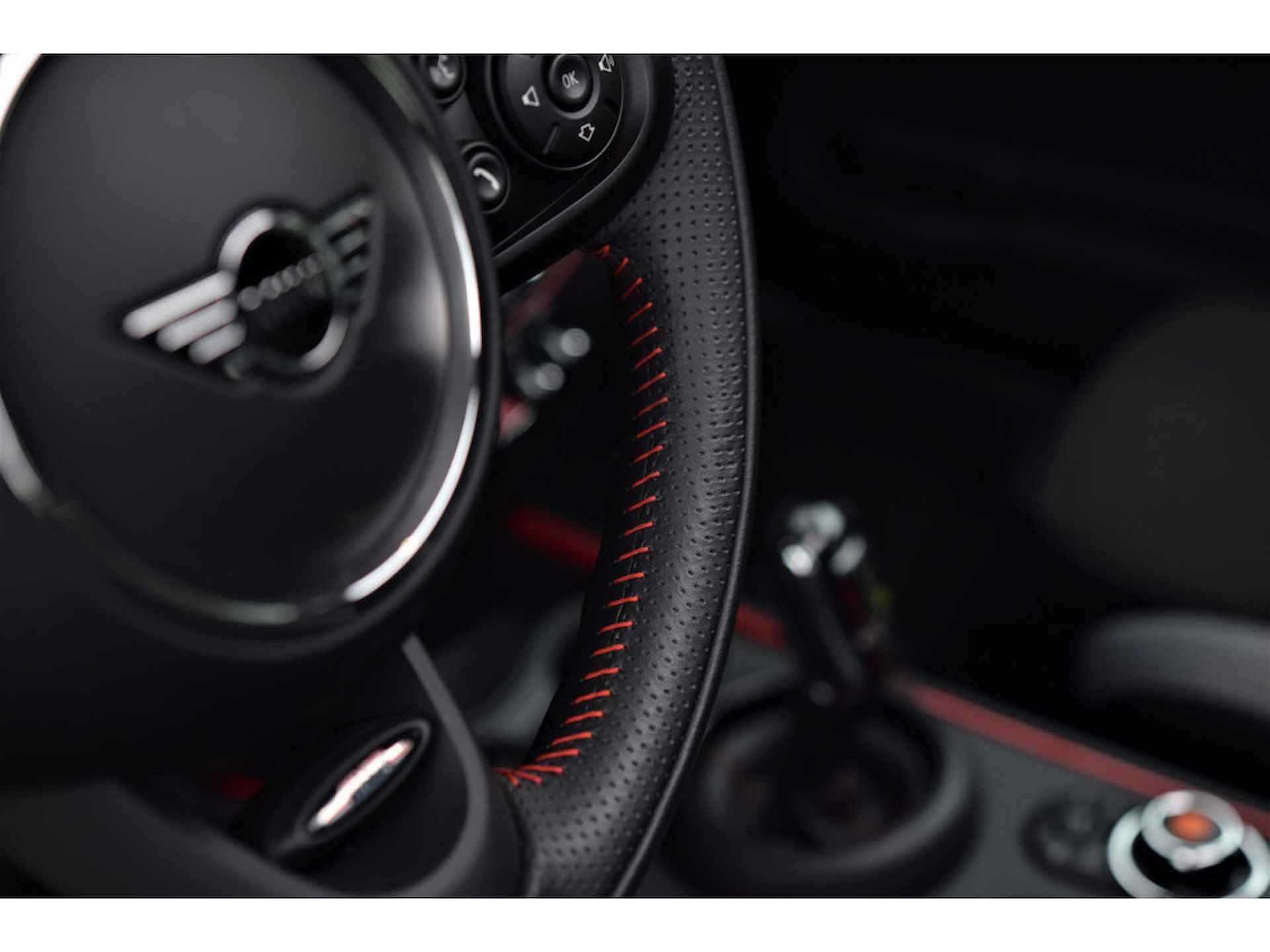 MINI Countryman John Cooper Works ALL4 Chili Automaat / Panoramadak / Adaptief onderstel / Achteruitrijcamera / Stoelverwarming / Active Cruise Control / Harman Kardon / Head-Up - 43/43