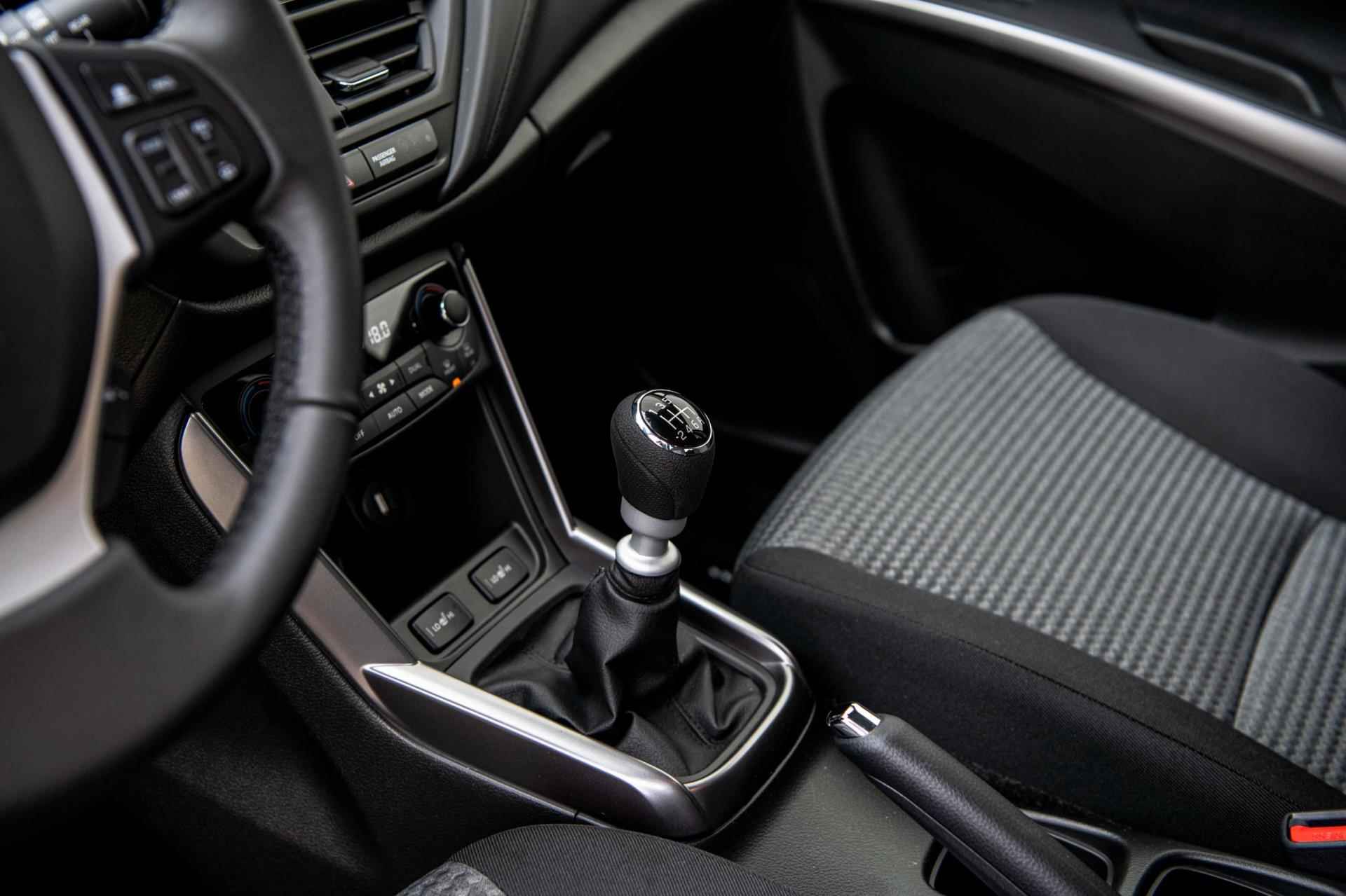 Suzuki S-Cross 1.4 Boosterjet Select Smart Hybrid | Airco/ Clima |Adaptieve cruise |Apple Carpl.| Camera | Stoelverwarming | - 31/40