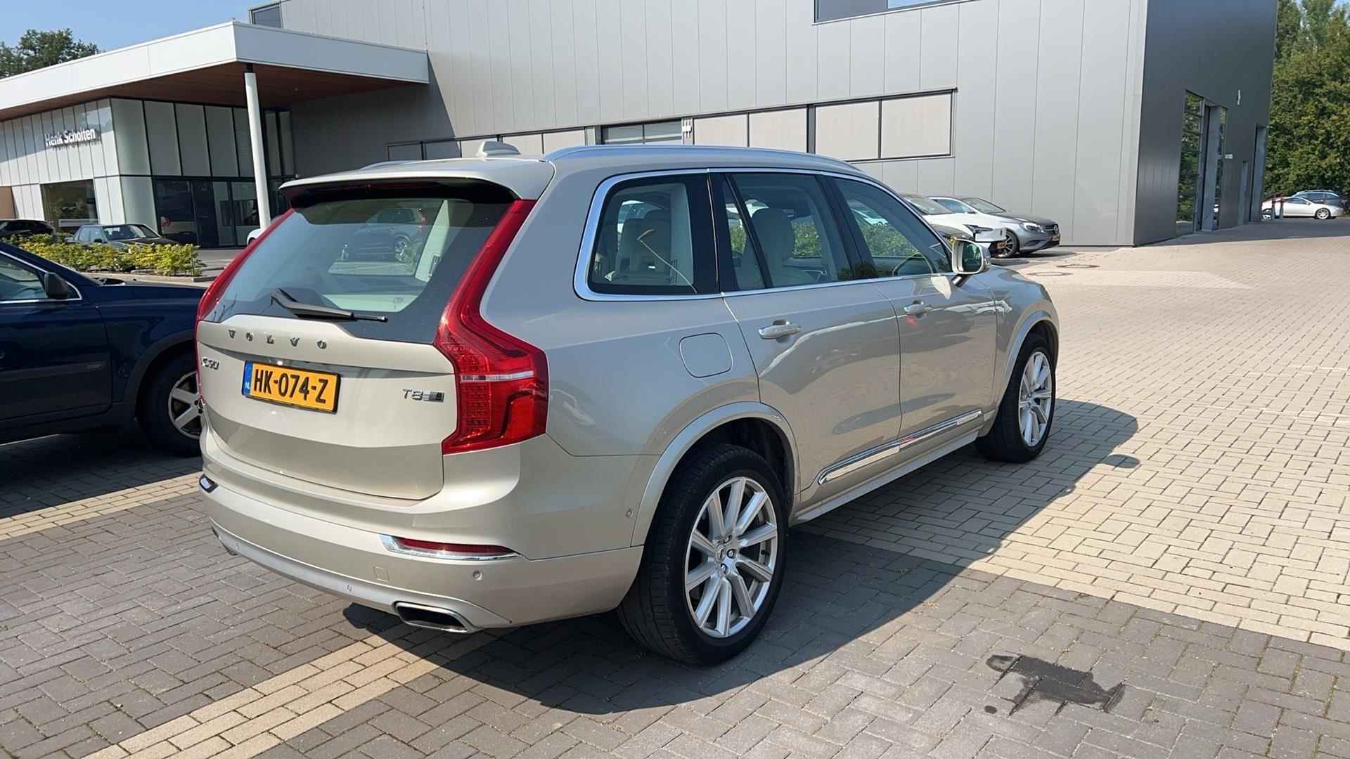 Volvo XC90 T8 390PK AUT8 Twin Engine AWD Inscription, 100% HS Volvo Onderhouden, Luchtvering, Adaptive Cruise & Pilot Assist, Lederen Bekleding incl. Stoelverwarming, BLIS, 4-Zone Climate Control, Panoramisch Schuif-Kanteldak, 20" Velgen, - 3/7