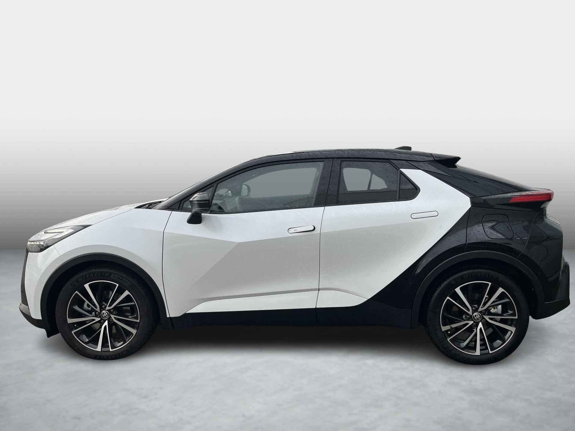 Toyota C-HR 2.0 Plug-in Hybrid 220 Première Edition - 2/31