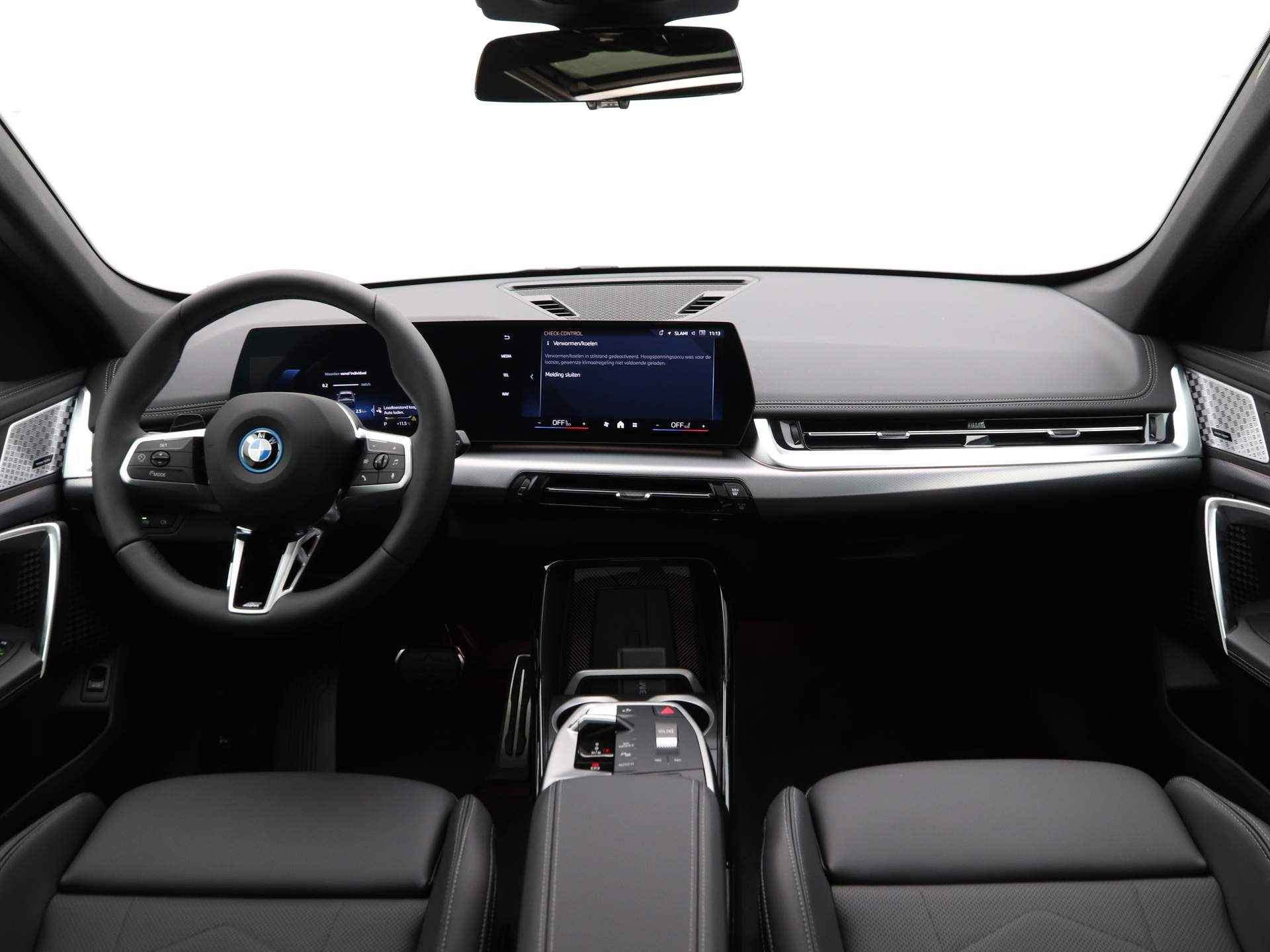 BMW iX1 eDrive20 M-Sport Pro 67 kWh - 13/23