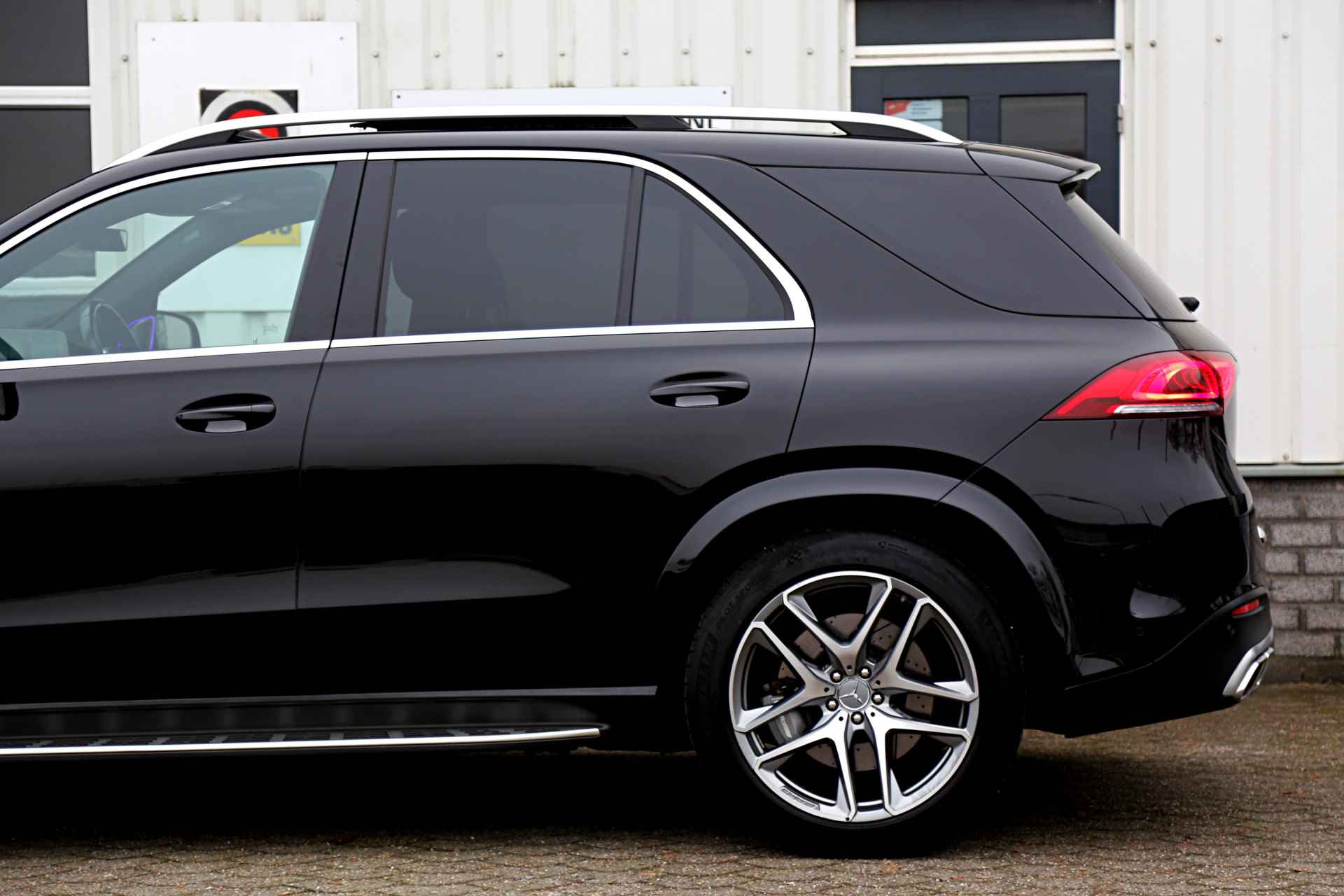 Mercedes-Benz GLE AMG 63 4MATIC+ TCT 9G*BTW*1ste Eig*Perfect MB Onderh.*Luchtvering ADS+/Sportuitlaat/Pano/Drivers Pack./EARS/DTR+Q/MBUX/3D Burmes - 81/95